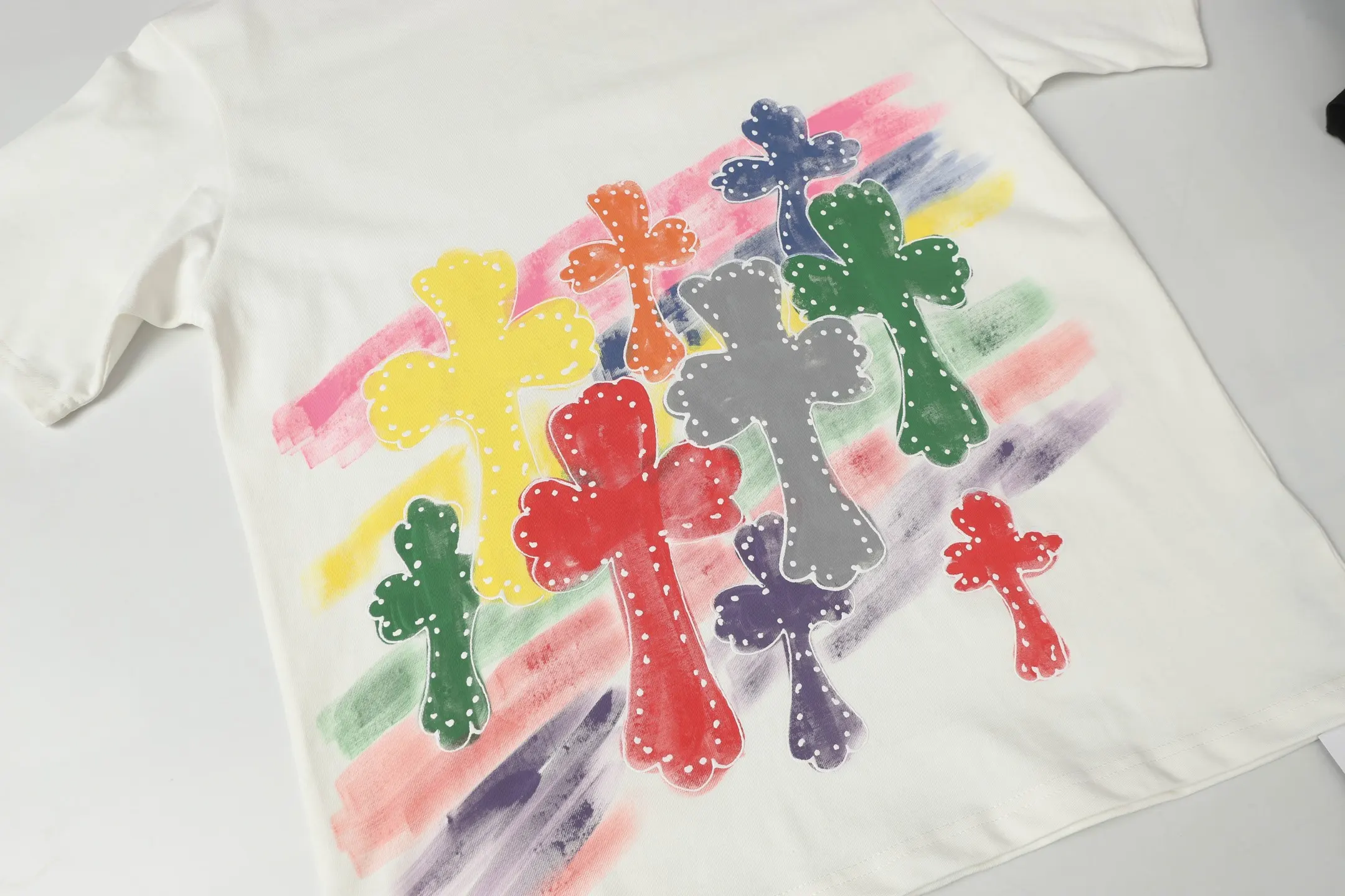 Rainbow Cross Graphic Cotton T-Shirt D10514039 — view 4