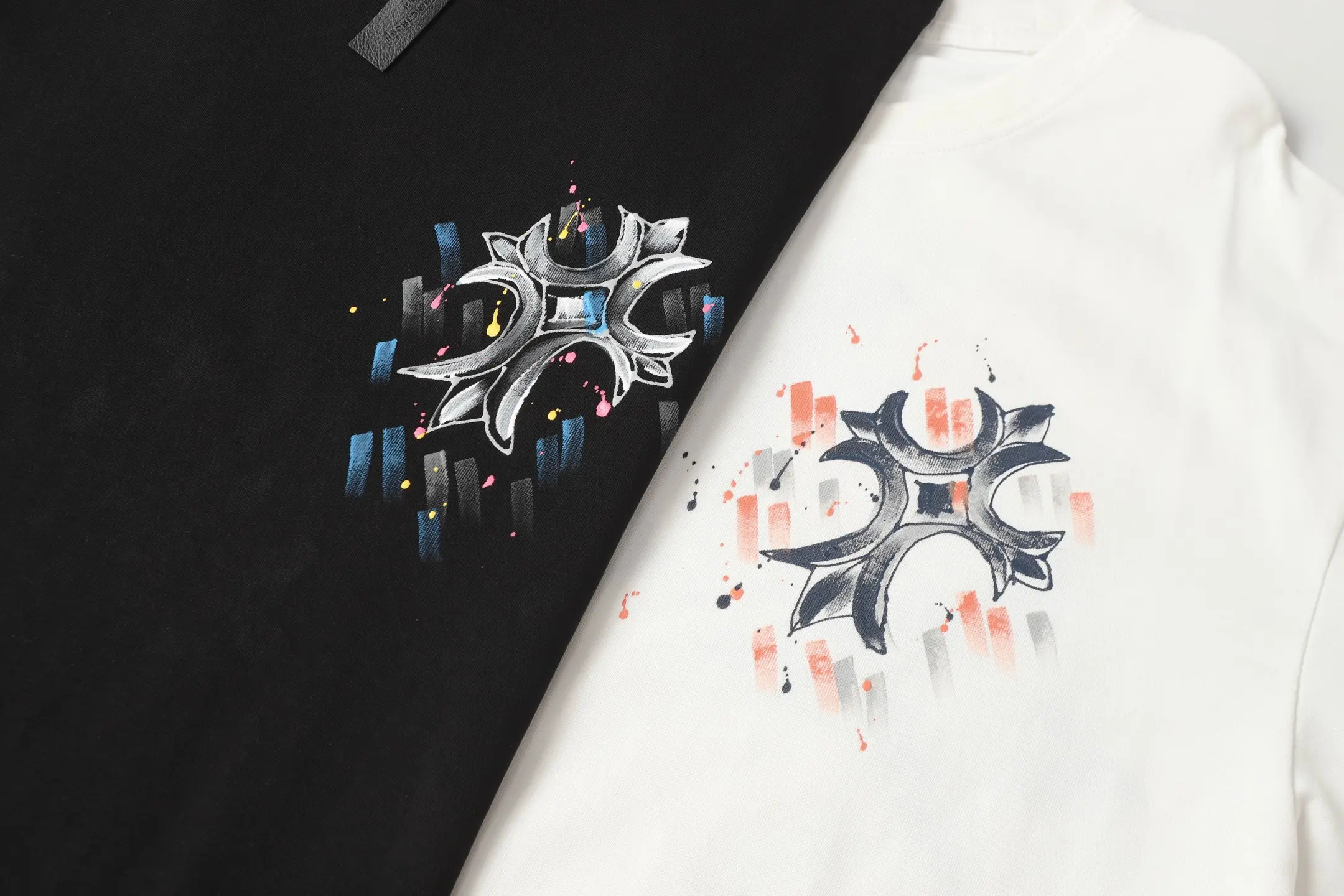 Hand-Painted Cross Print Cotton T-Shirt D10514035 — view 6