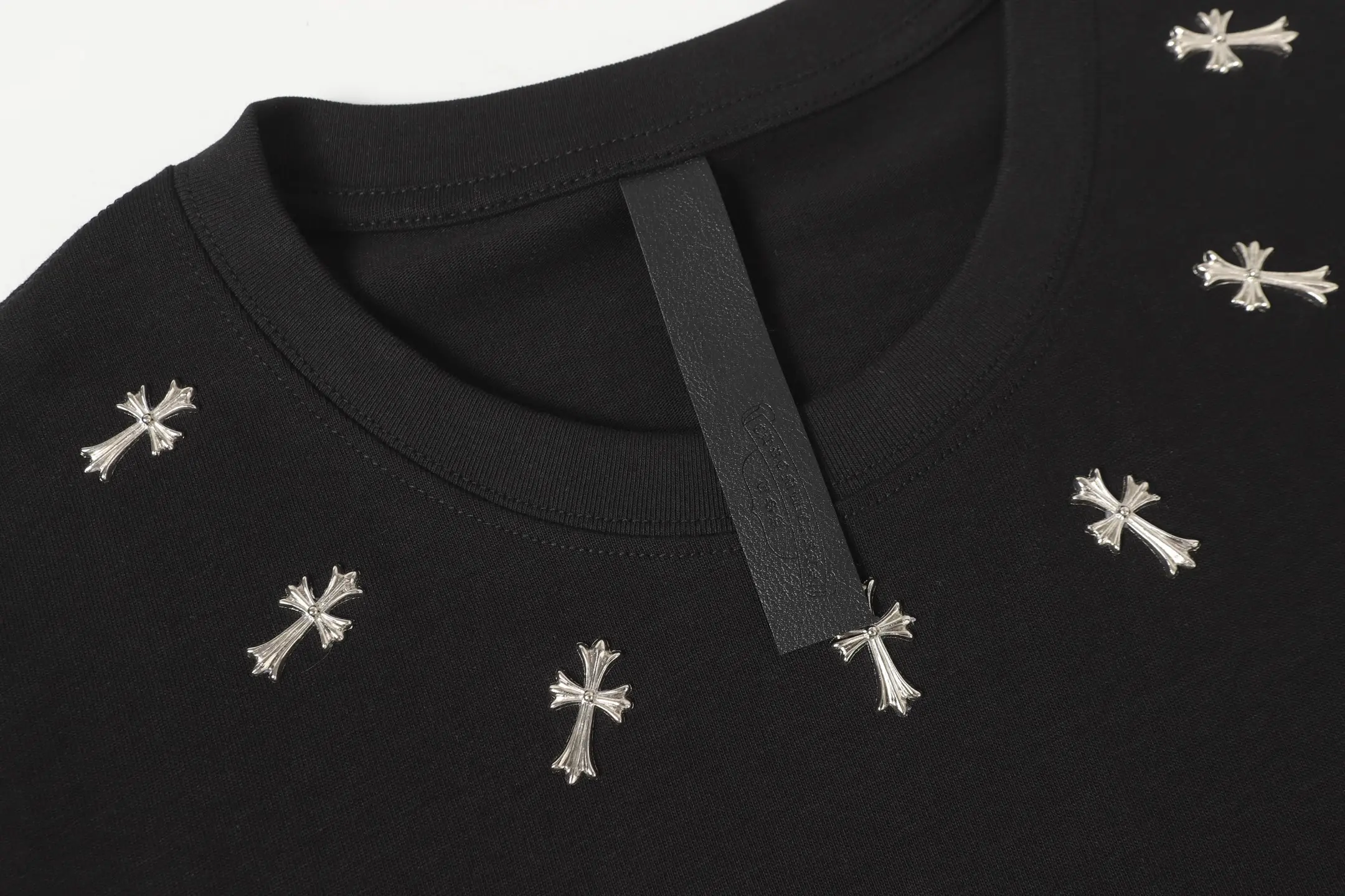 Rhinestone Cross Oversized Cotton T-Shirt D9514059 — view 4