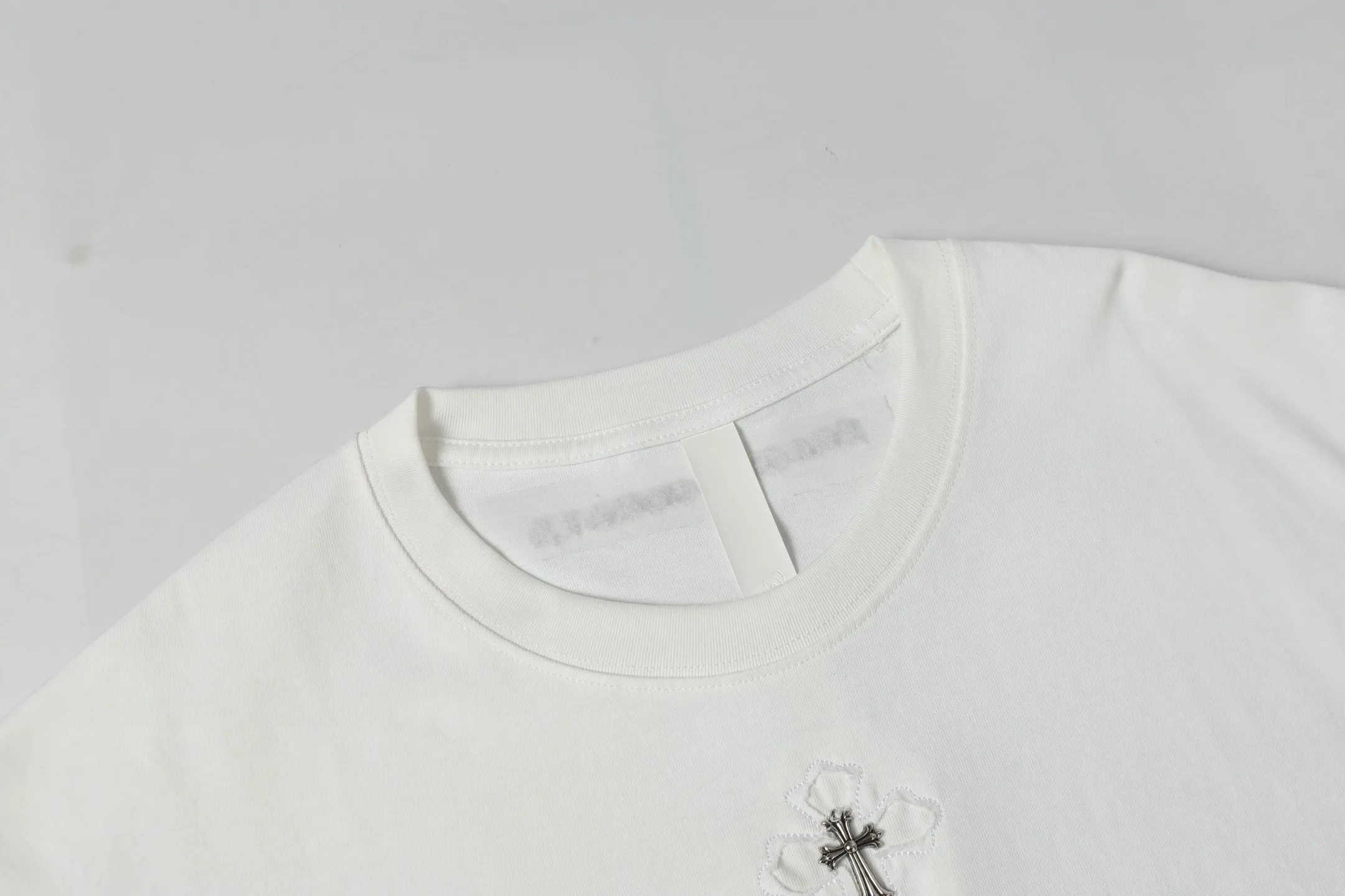 Embroidered Horseshoe Logo Cotton T-Shirt D9514057 — view 3