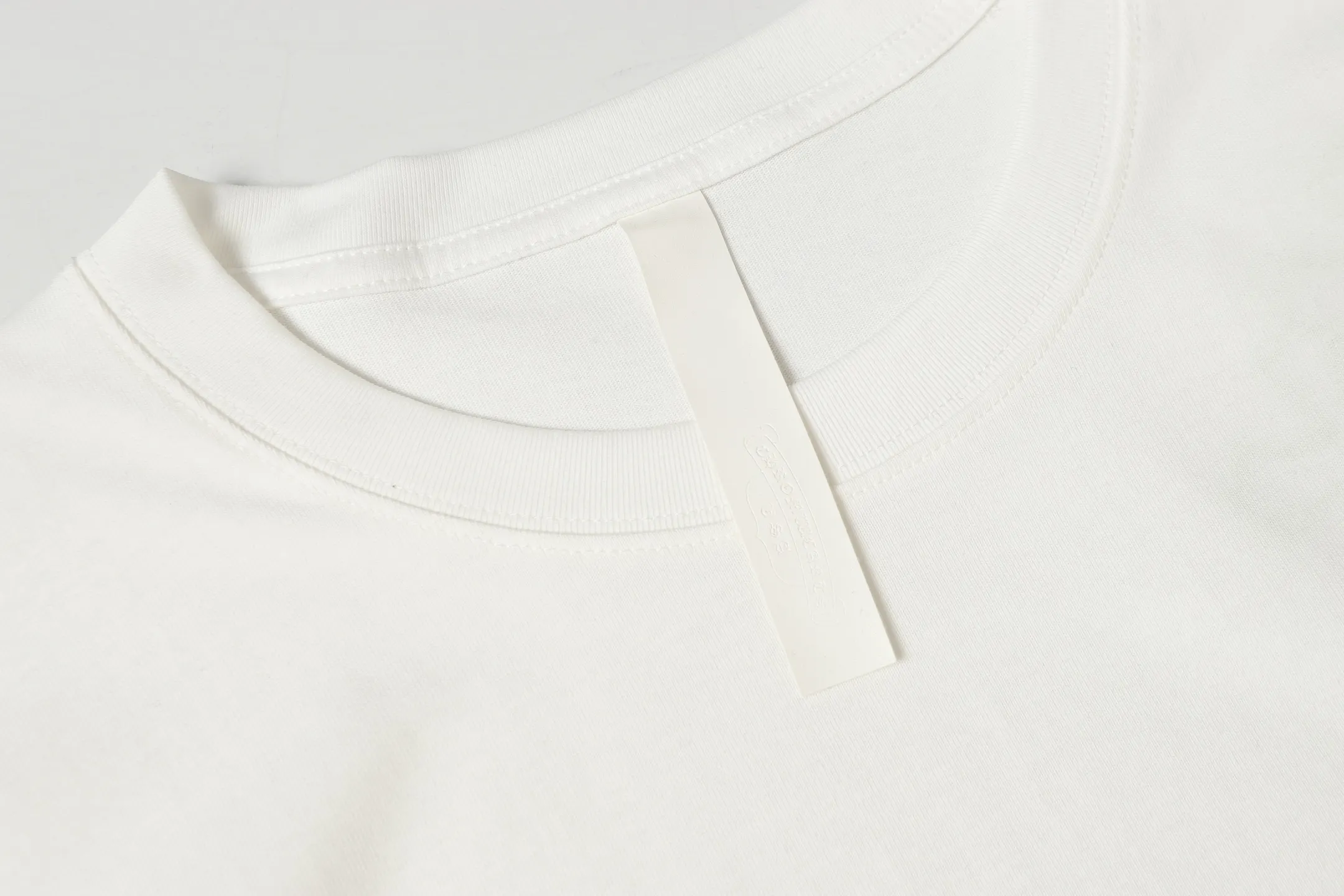 Cross Patch Oversized Cotton T-Shirt D10014062 — view 3