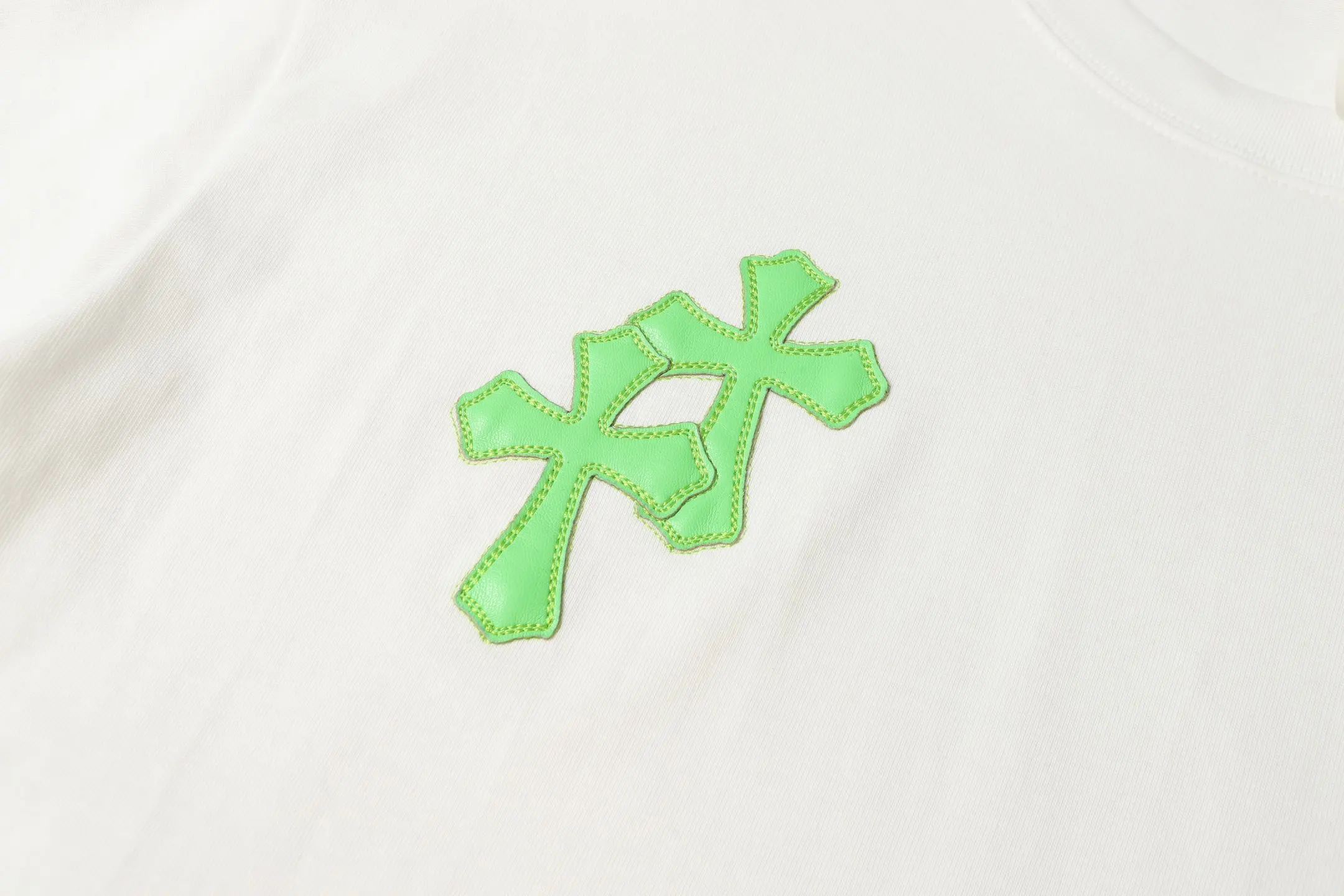 Cross Patch Oversized Cotton T-Shirt D10014062 — view 5