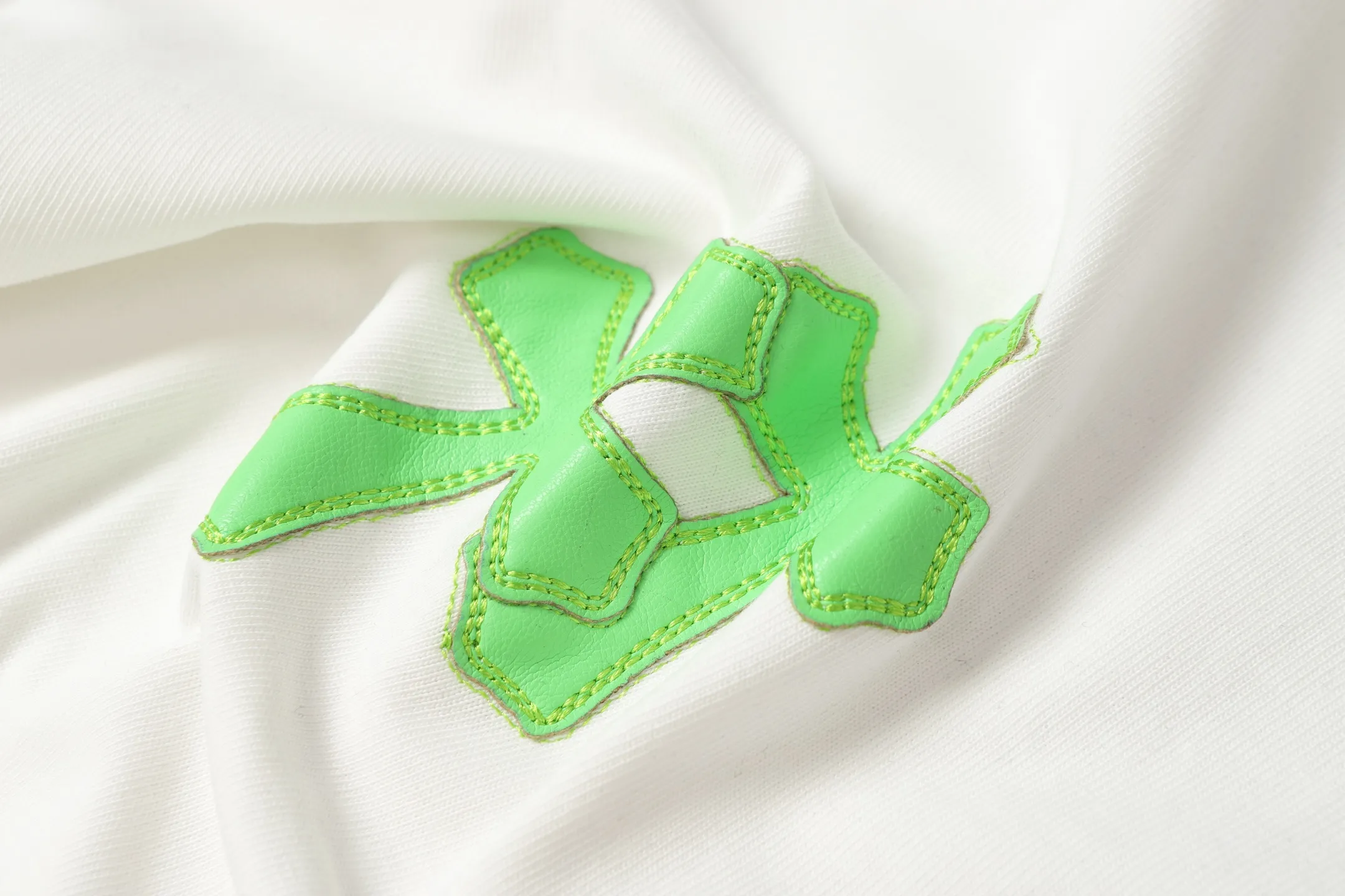 Cross Patch Oversized Cotton T-Shirt D10014062 — view 6
