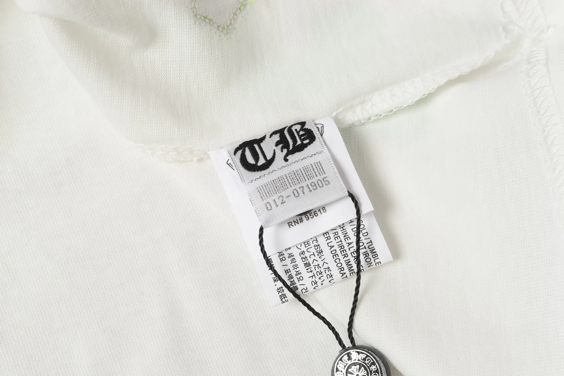Cross Patch Oversized Cotton T-Shirt D10014062 — view 8