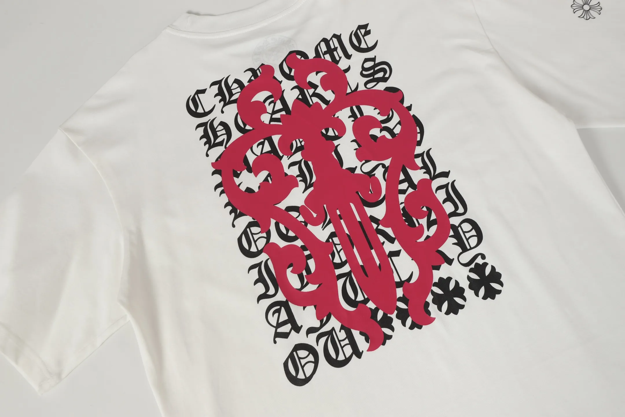 Dagger Crest Print Cotton T-Shirt D9514006 — view 8