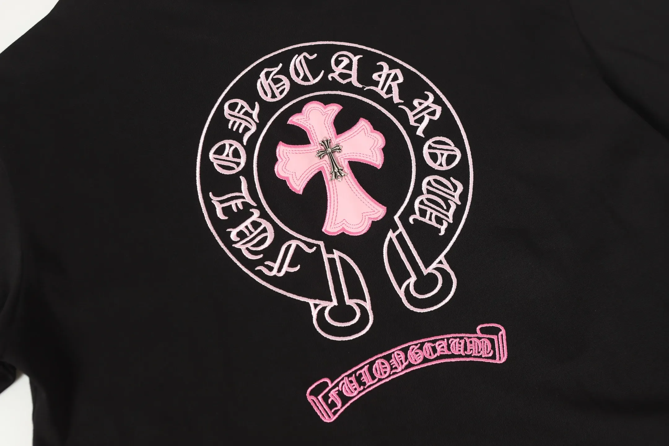 Embroidered Cross Patch Cotton T-Shirt D10013933 — view 9