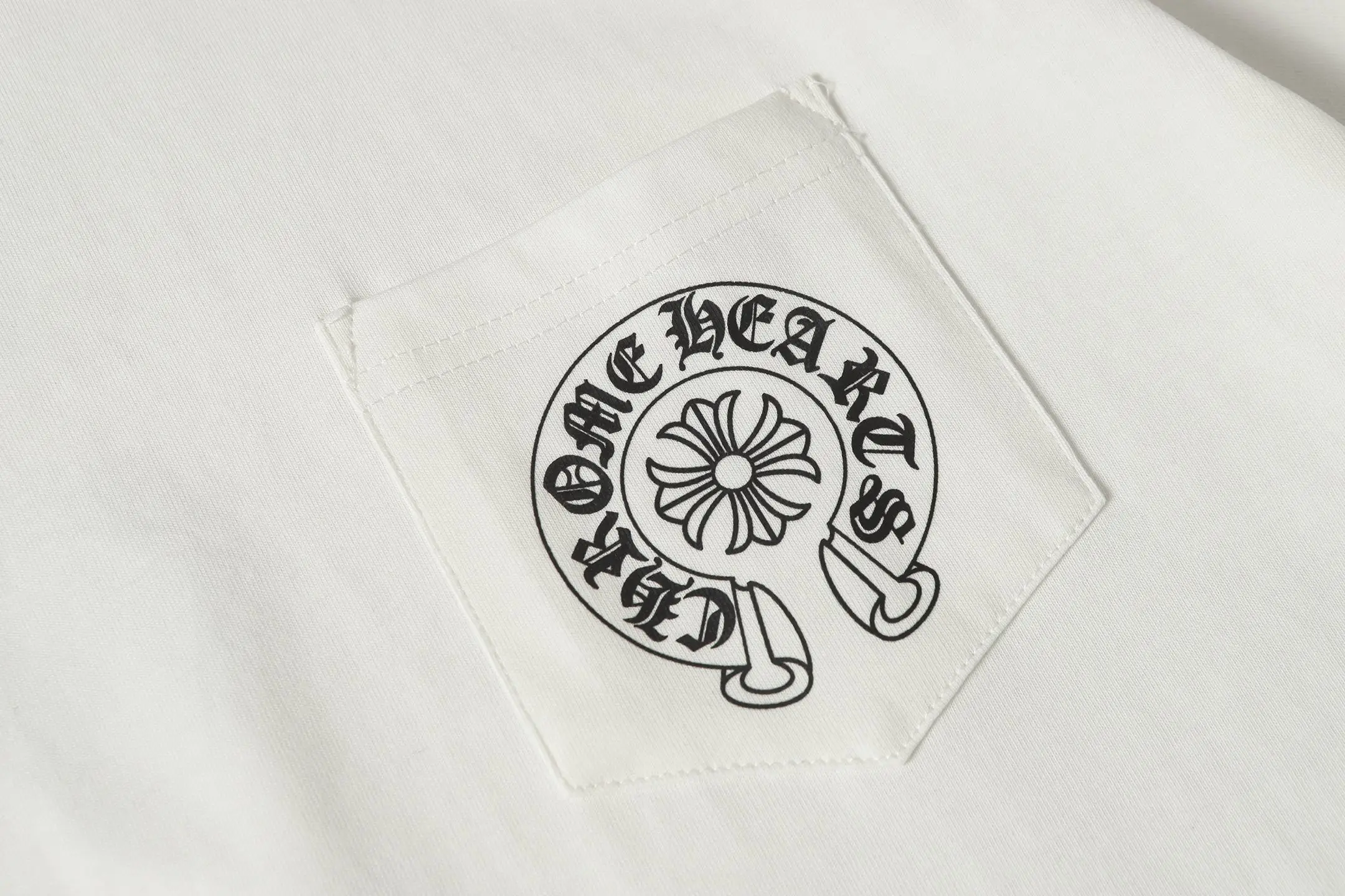 Chrome Hearts Horseshoe Logo Printed T-Shirt D10014096 — view 6