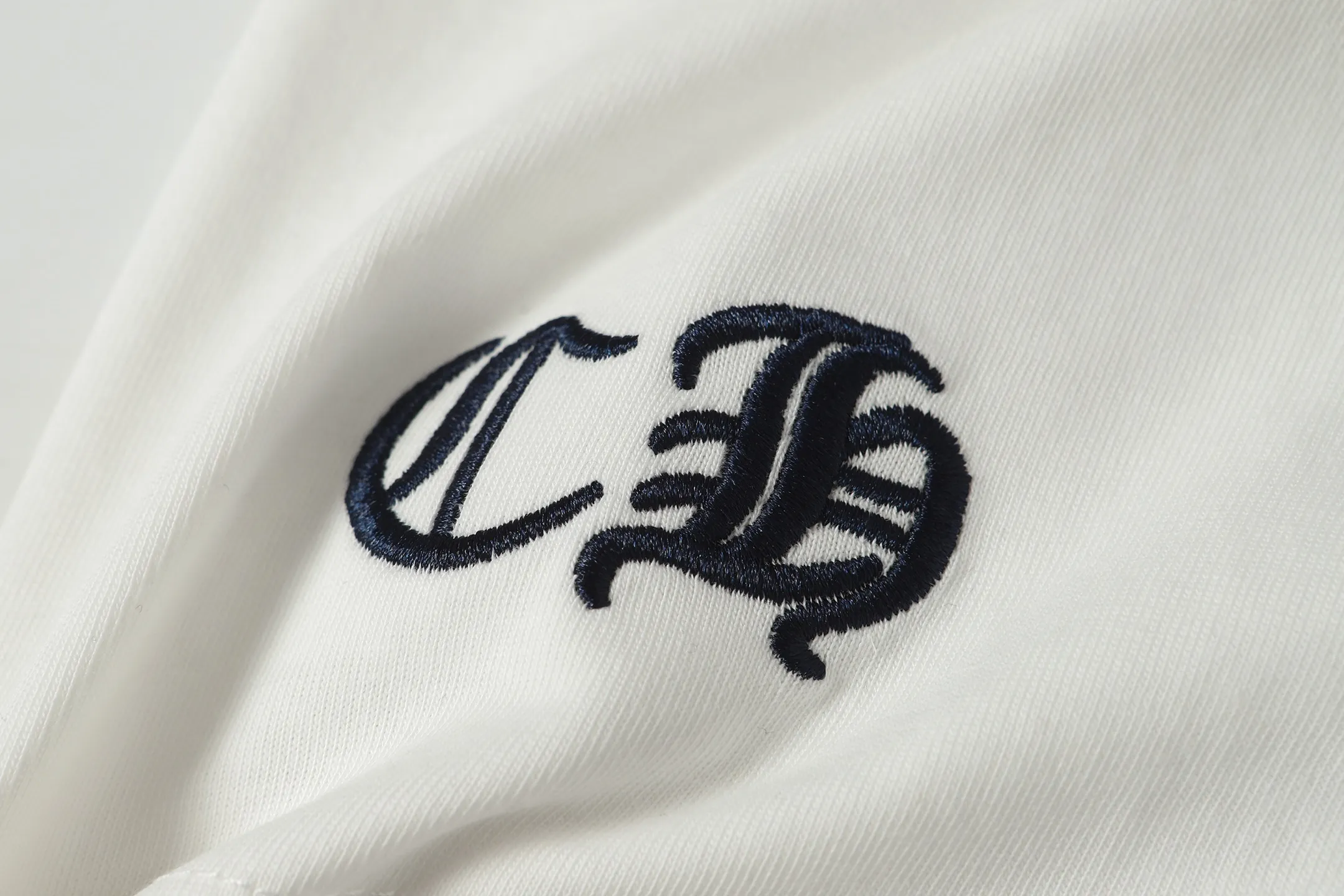 Embroidered Horseshoe Logo Cotton T-Shirt D11014082 — view 8