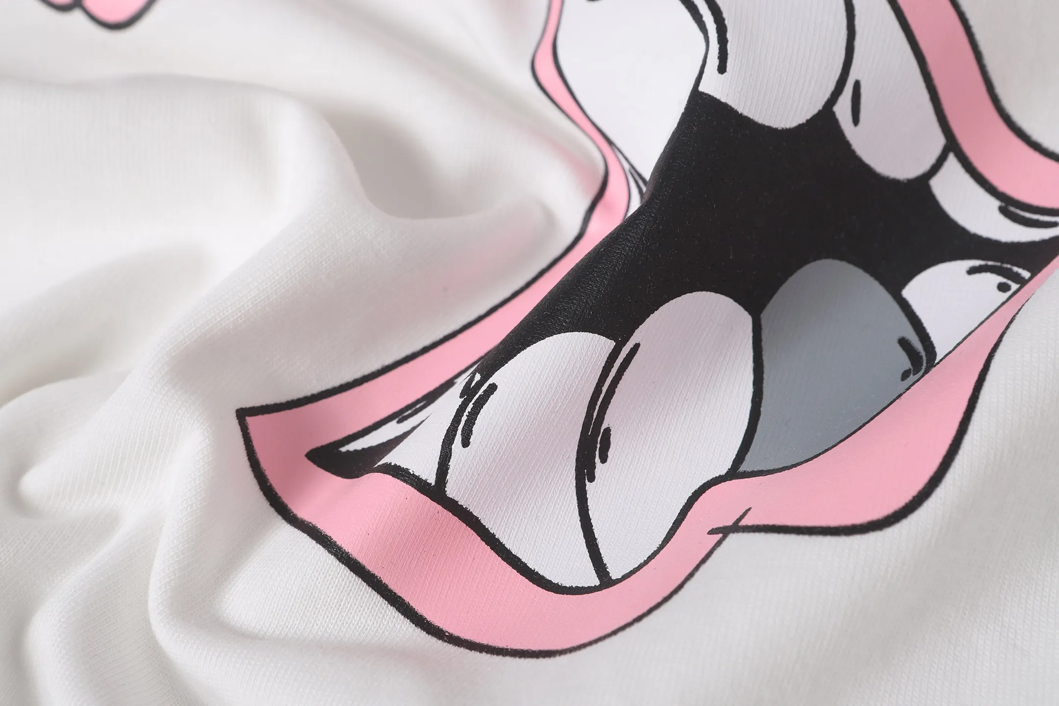 Chrome Hearts Caution Lips Graphic T-Shirt D10014070 — view 9