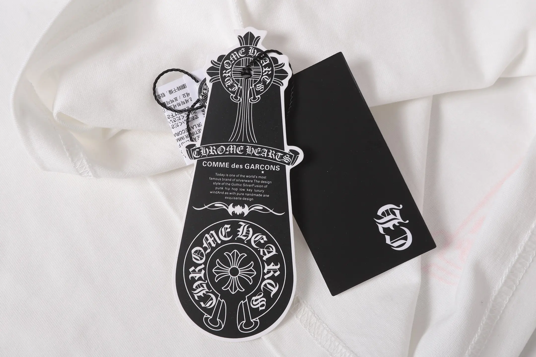 Chrome Hearts Caution Lips Graphic T-Shirt D10014070 — view 12