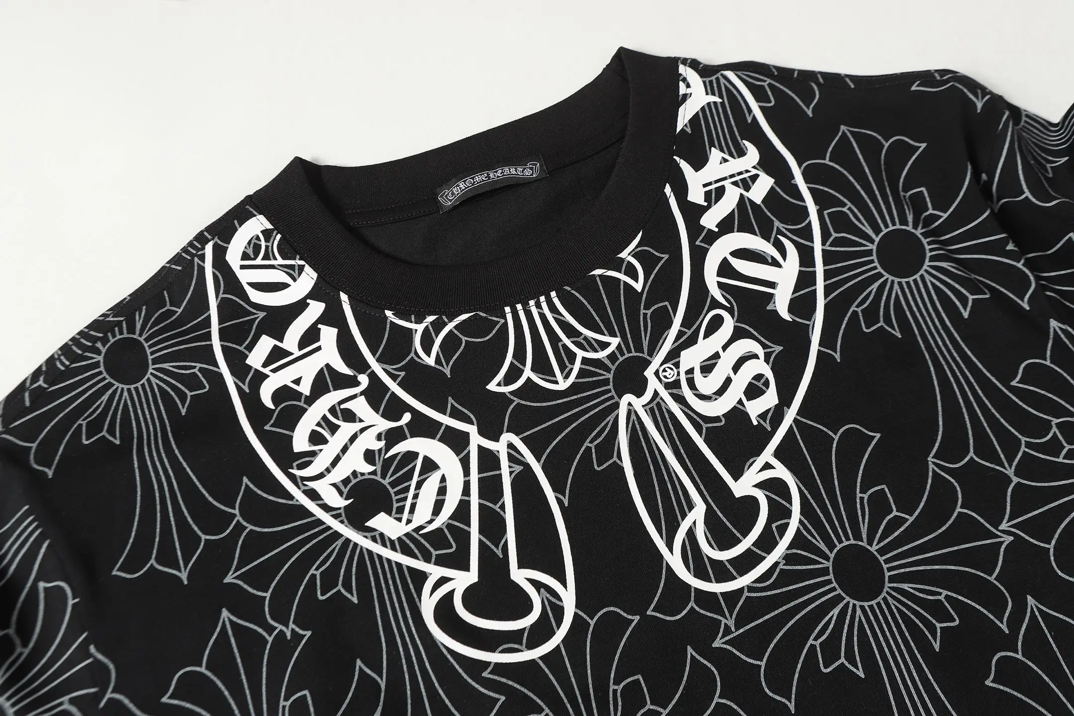 Monogram Horseshoe Print Oversized T-Shirt D10513914 — view 6