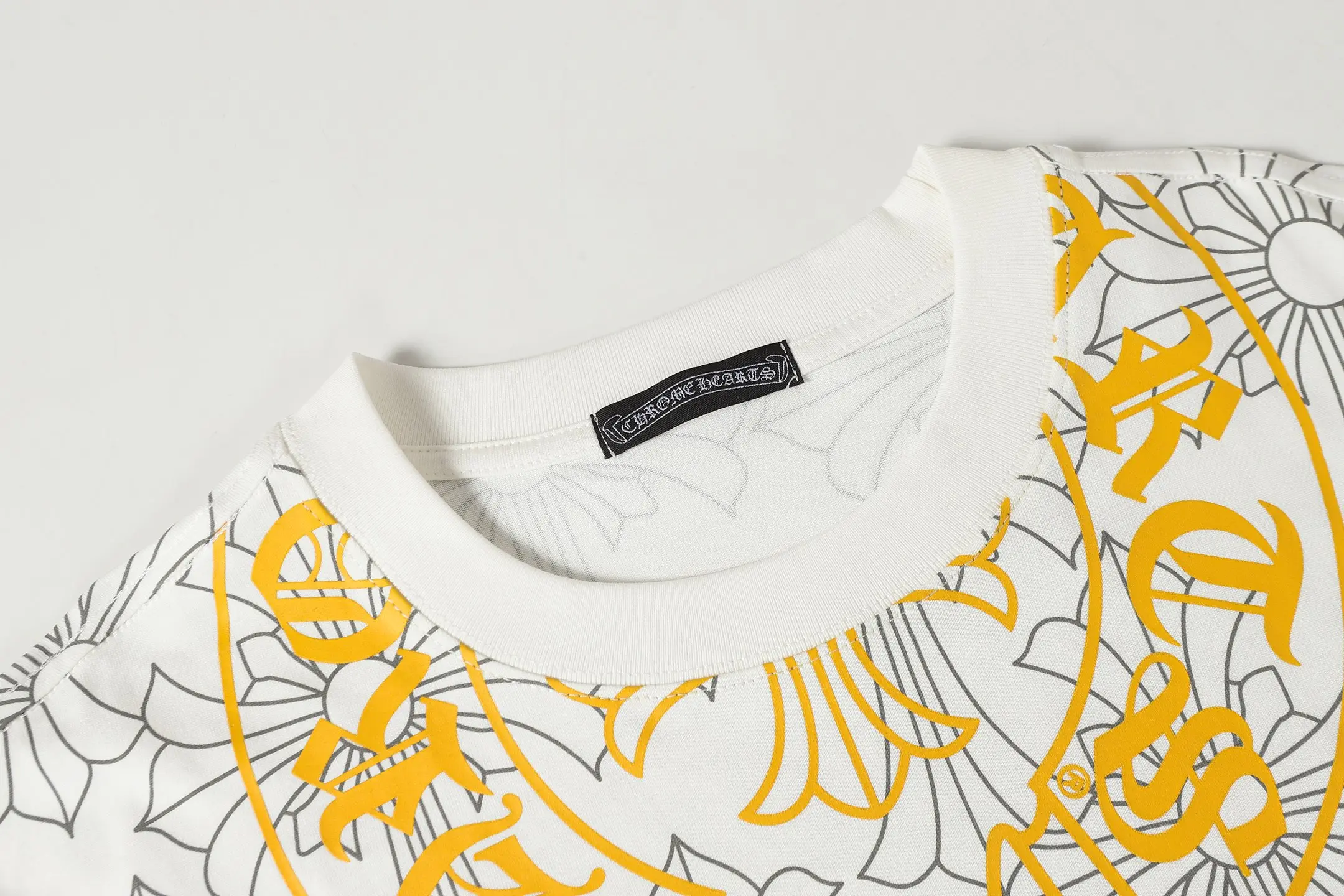 Monogram Cross Print Oversized T-Shirt D10513915 — view 4