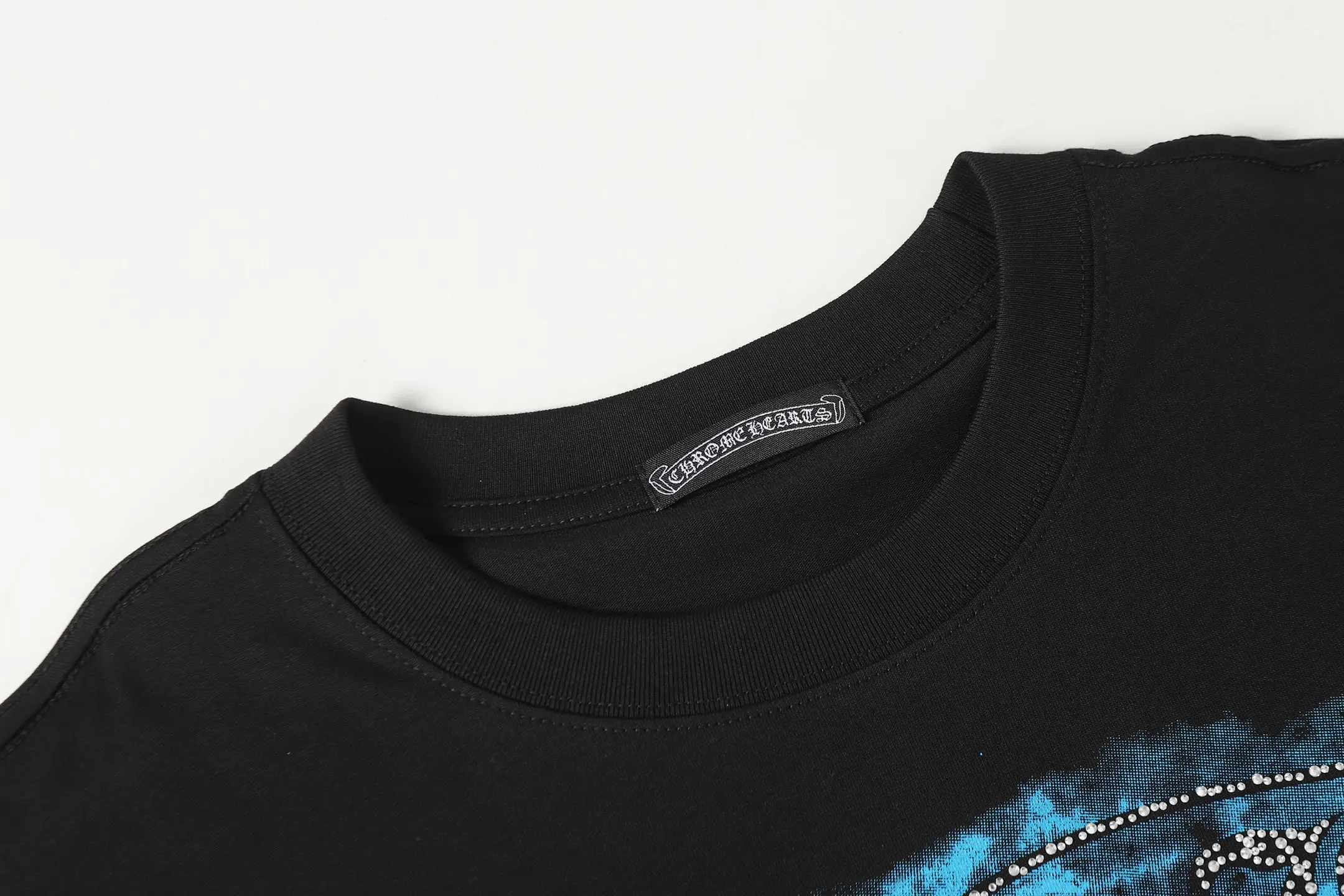 Horseshoe Rhinestone Logo Cotton T-Shirt D10513918 — view 4