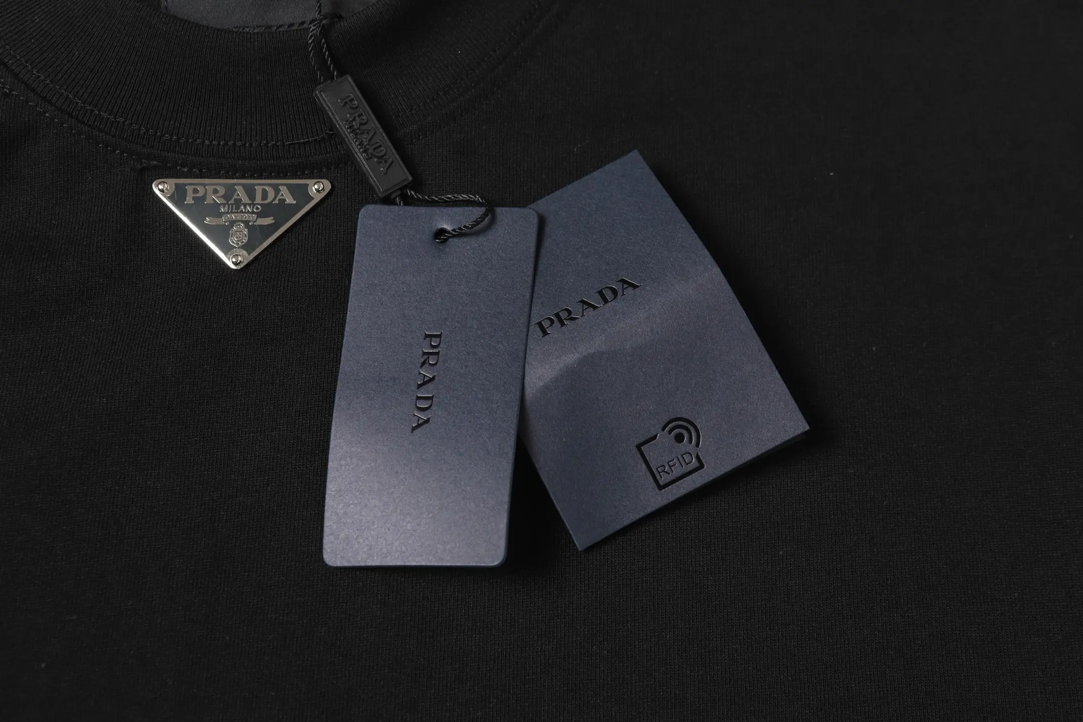 Logo-Plaque Cotton-Jersey T-Shirt D9514155 — view 5