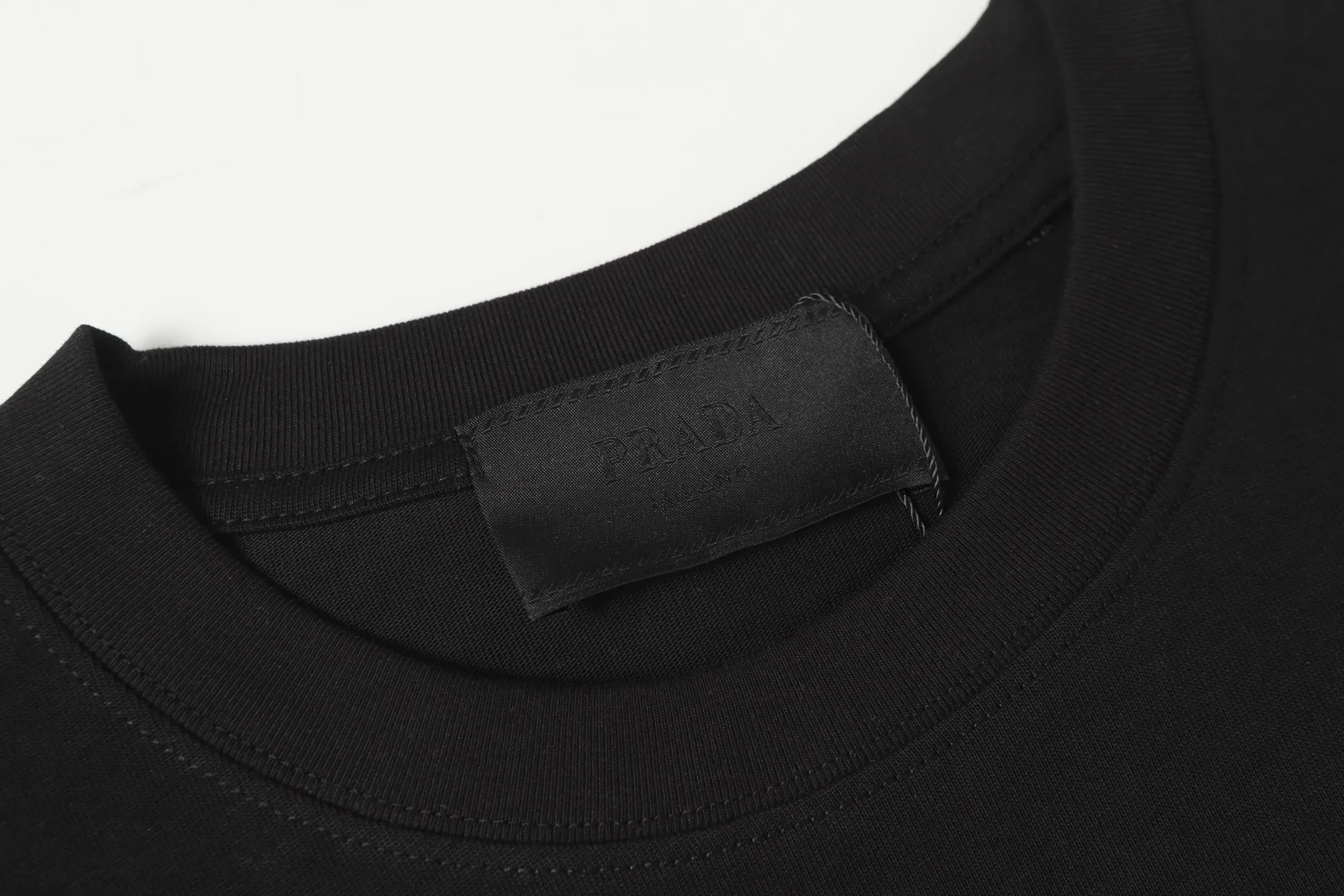 Multi-Logo Graphic Cotton T-Shirt D9014135 — view 3