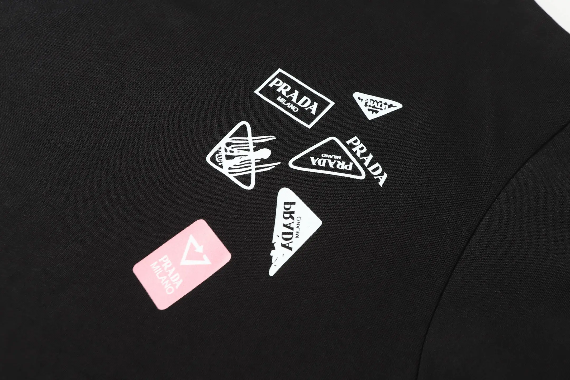 Multi-Logo Graphic Cotton T-Shirt D9014135 — view 5