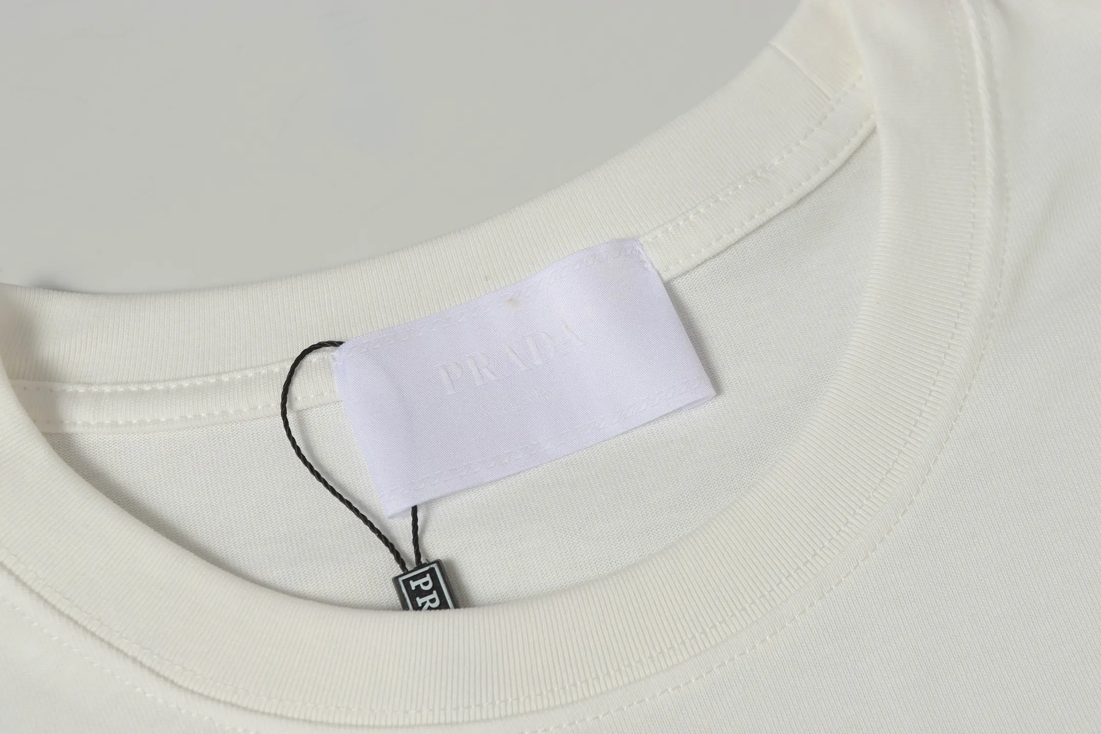 Logo-Print Cotton-Jersey T-Shirt D9014136 — view 4
