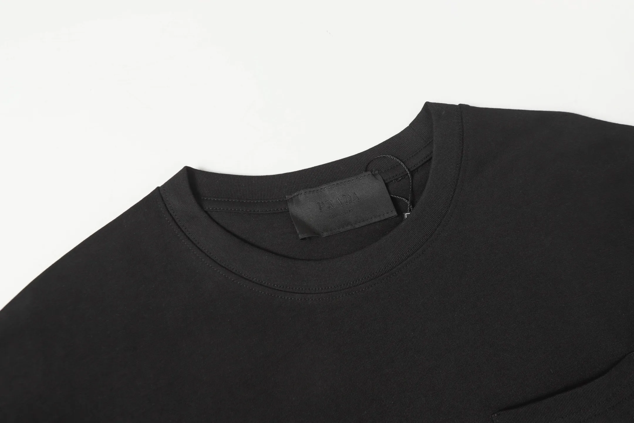 Logo-Label Pocket Cotton T-Shirt D9014133 — view 3