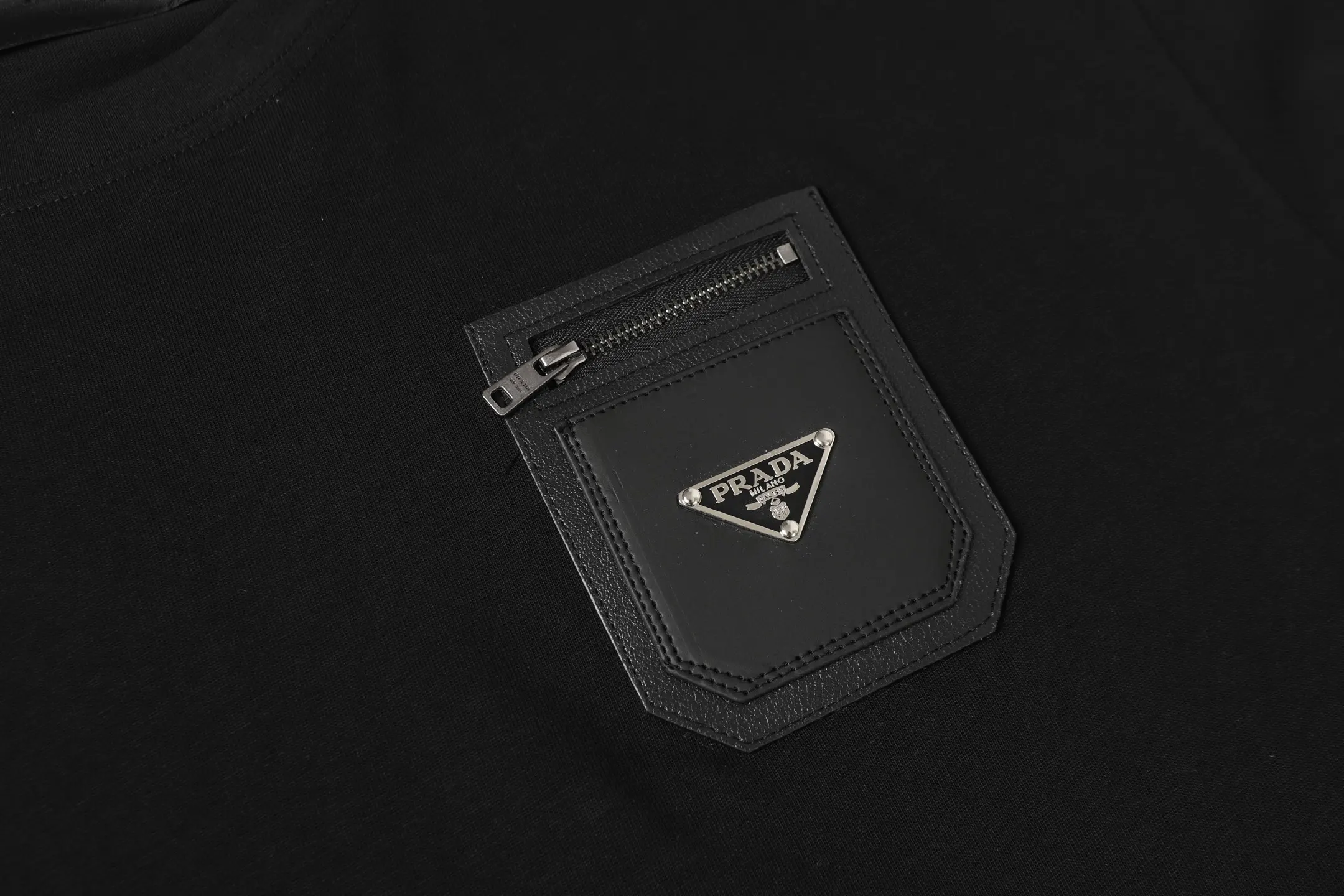 Leather Pocket Logo Cotton T-Shirt D9514130 — view 5