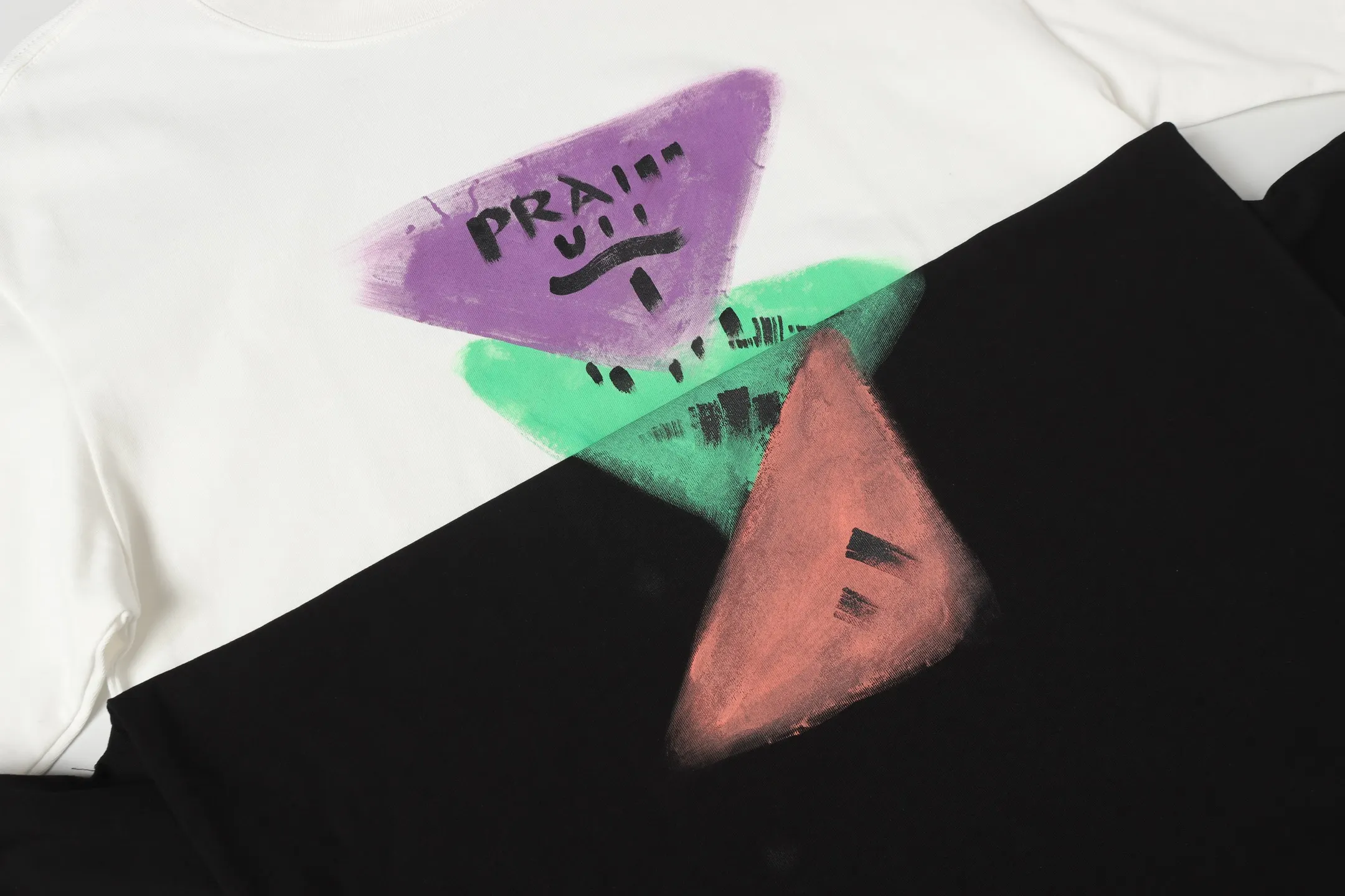 Hand-Painted Logo Oversized Cotton T-Shirt D9014122 — view 6