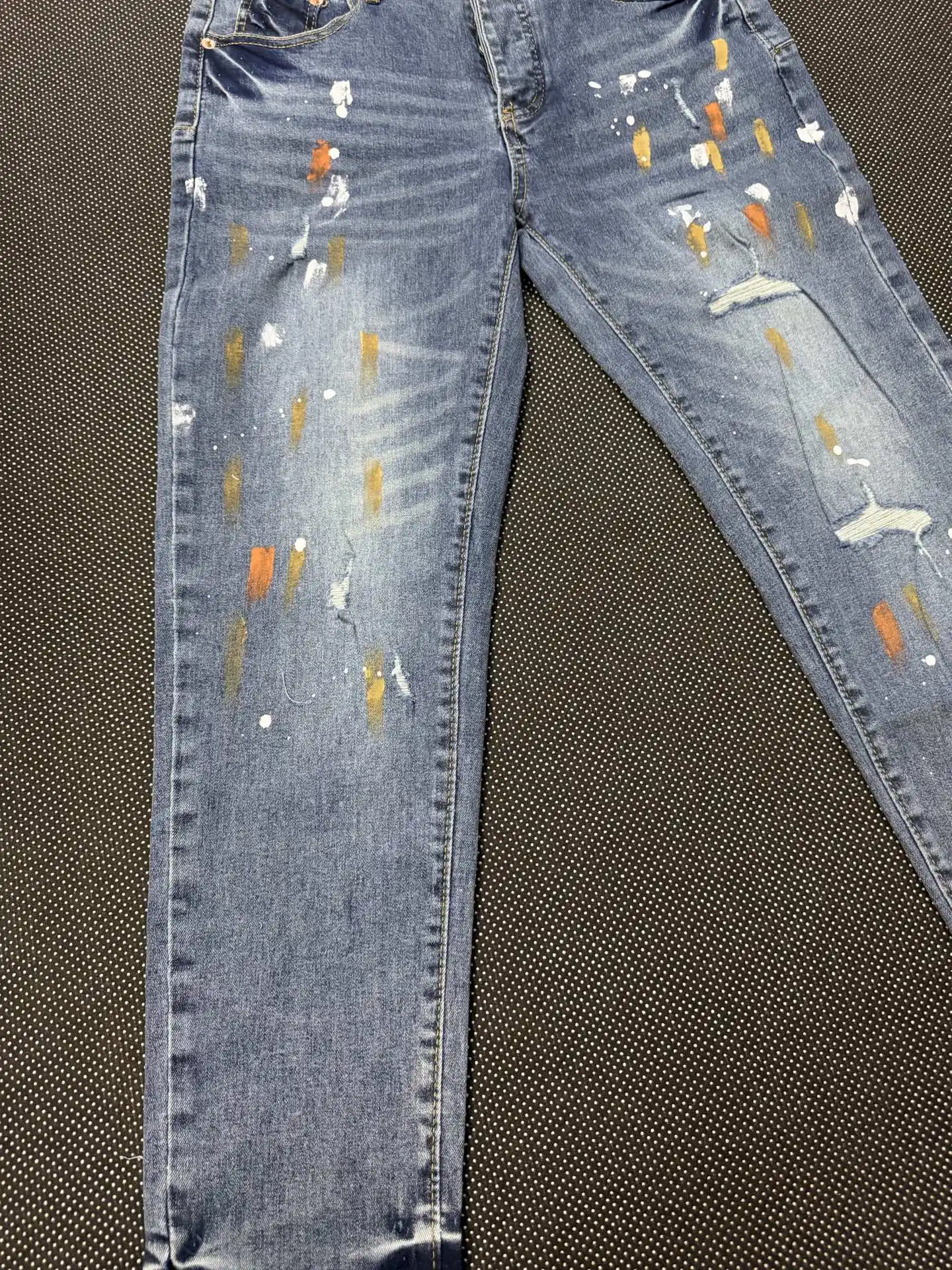 Paint-Splatter Distressed Slim-Fit Jeans D16023160 — view 16