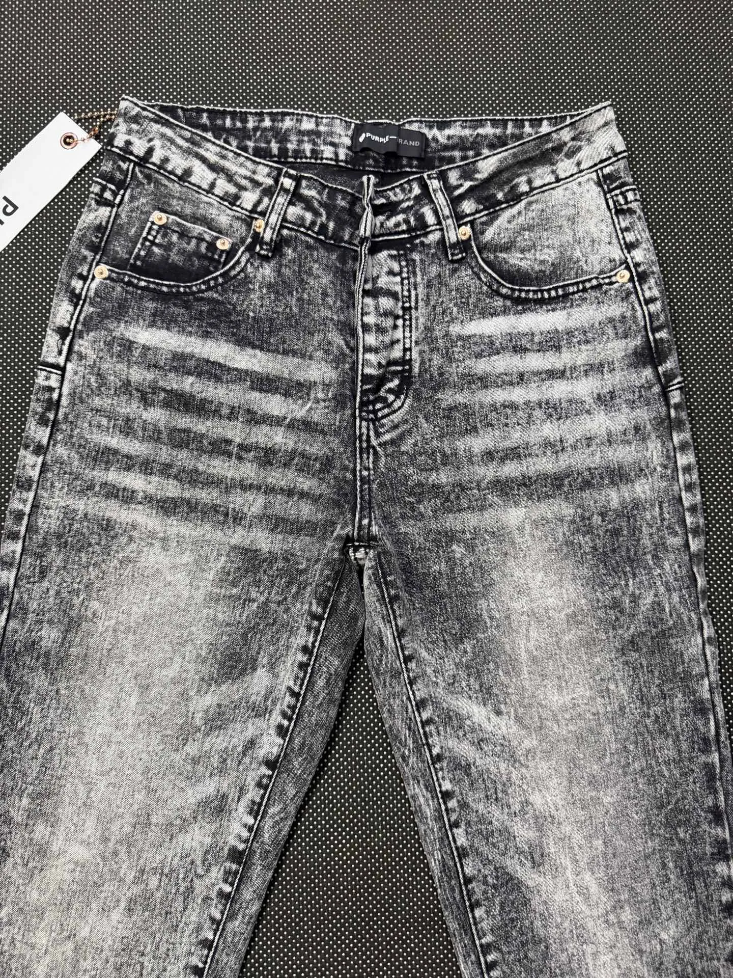 Distressed Washed Slim-Fit Jeans D16023156 — view 13