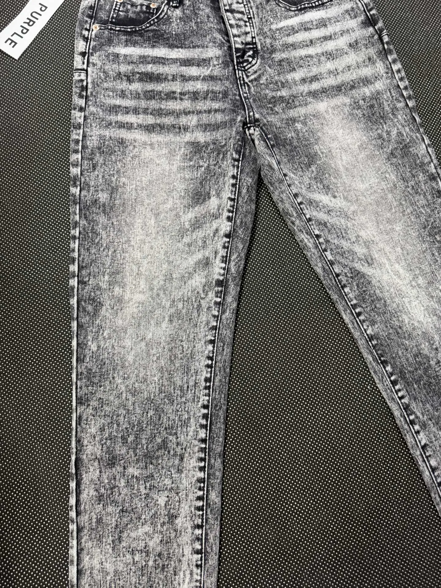 Distressed Washed Slim-Fit Jeans D16023156 — view 17