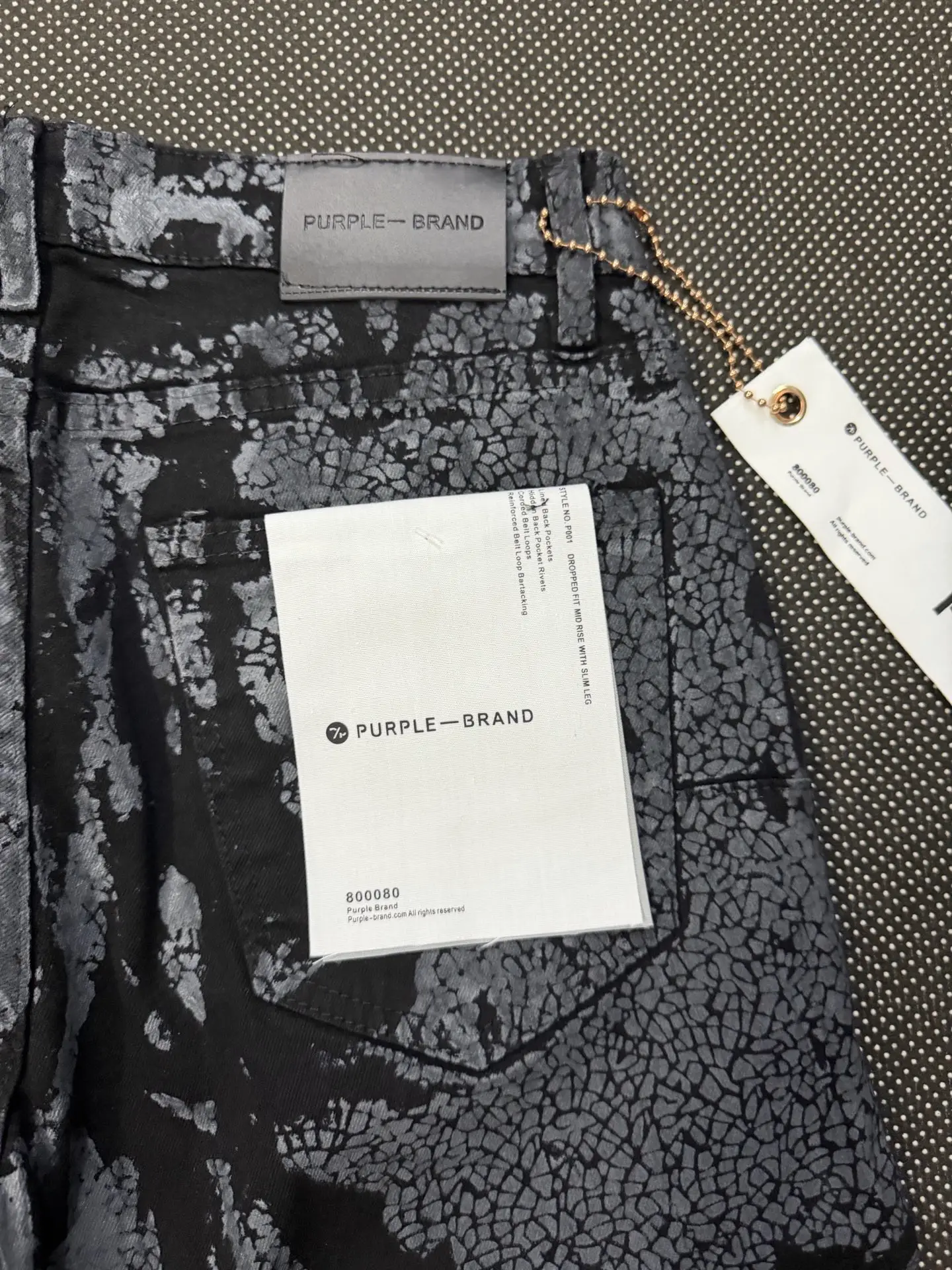Coated Pattern Slim-Fit Jeans D16023155 — view 15