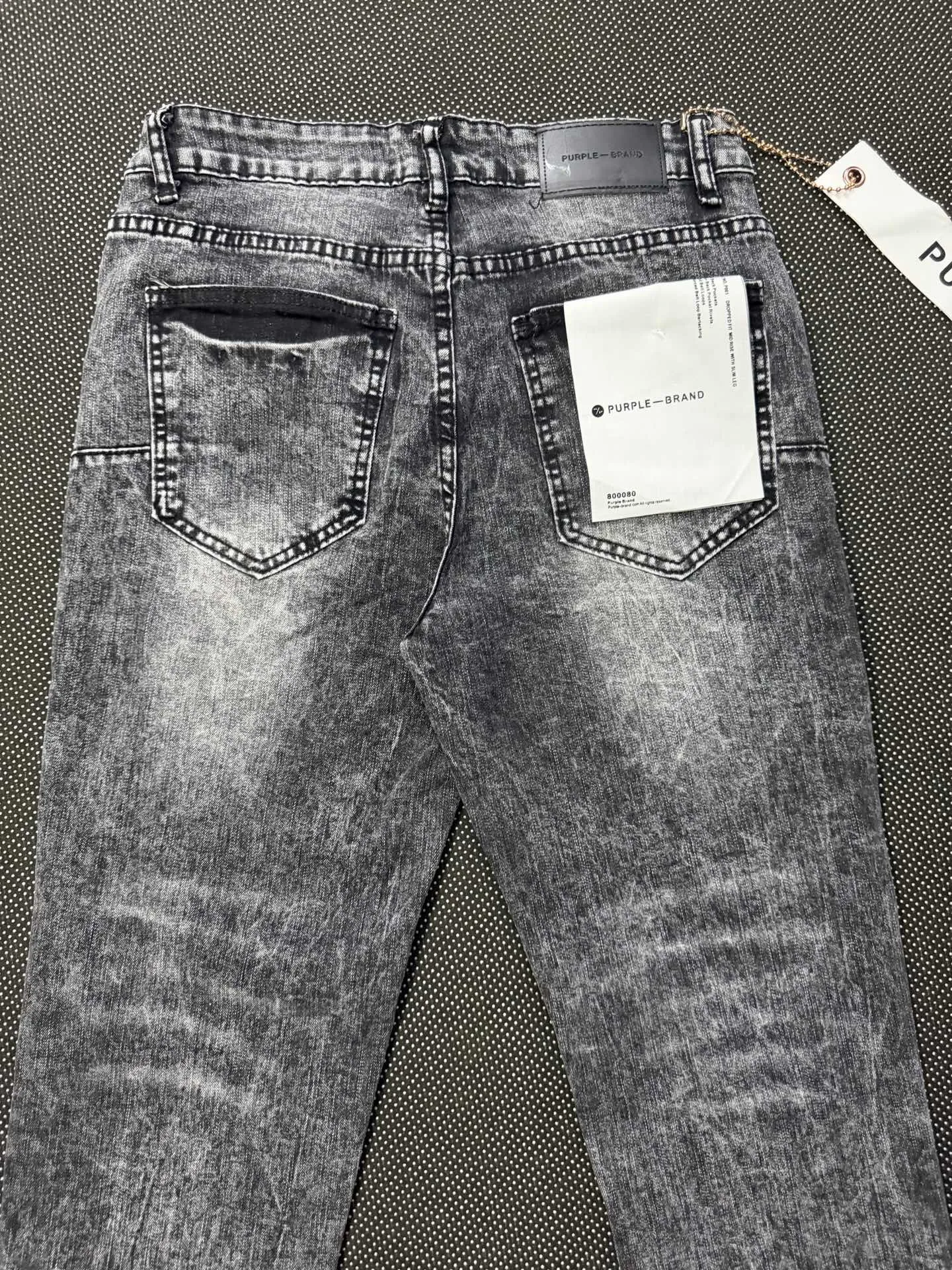 Distressed Slim-Fit Acid Wash Jeans D16023154 — view 15