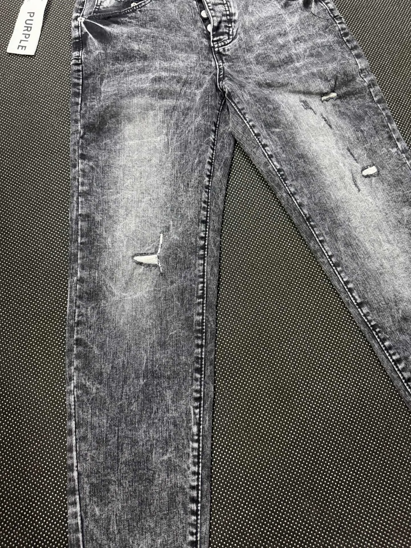 Distressed Slim-Fit Acid Wash Jeans D16023154 — view 17