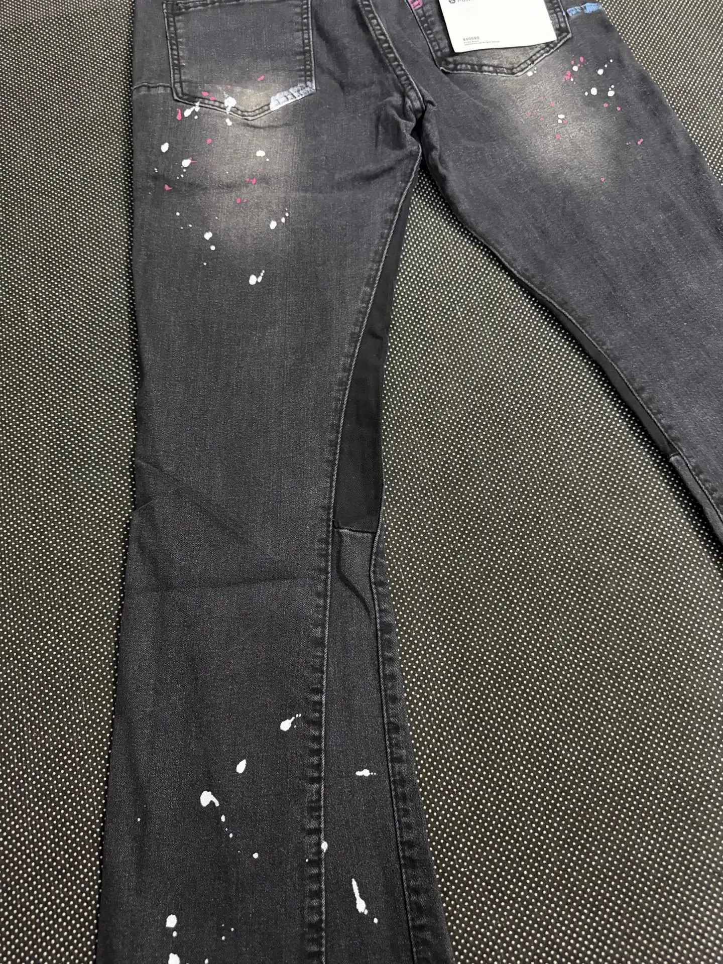 Distressed Paint-Splatter Slim-Fit Jeans D16023151 — view 18