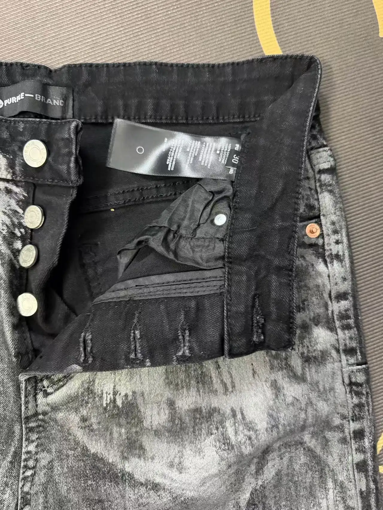 Tie-Dye Graffiti Print Slim-Fit Jeans D16523148 — view 13