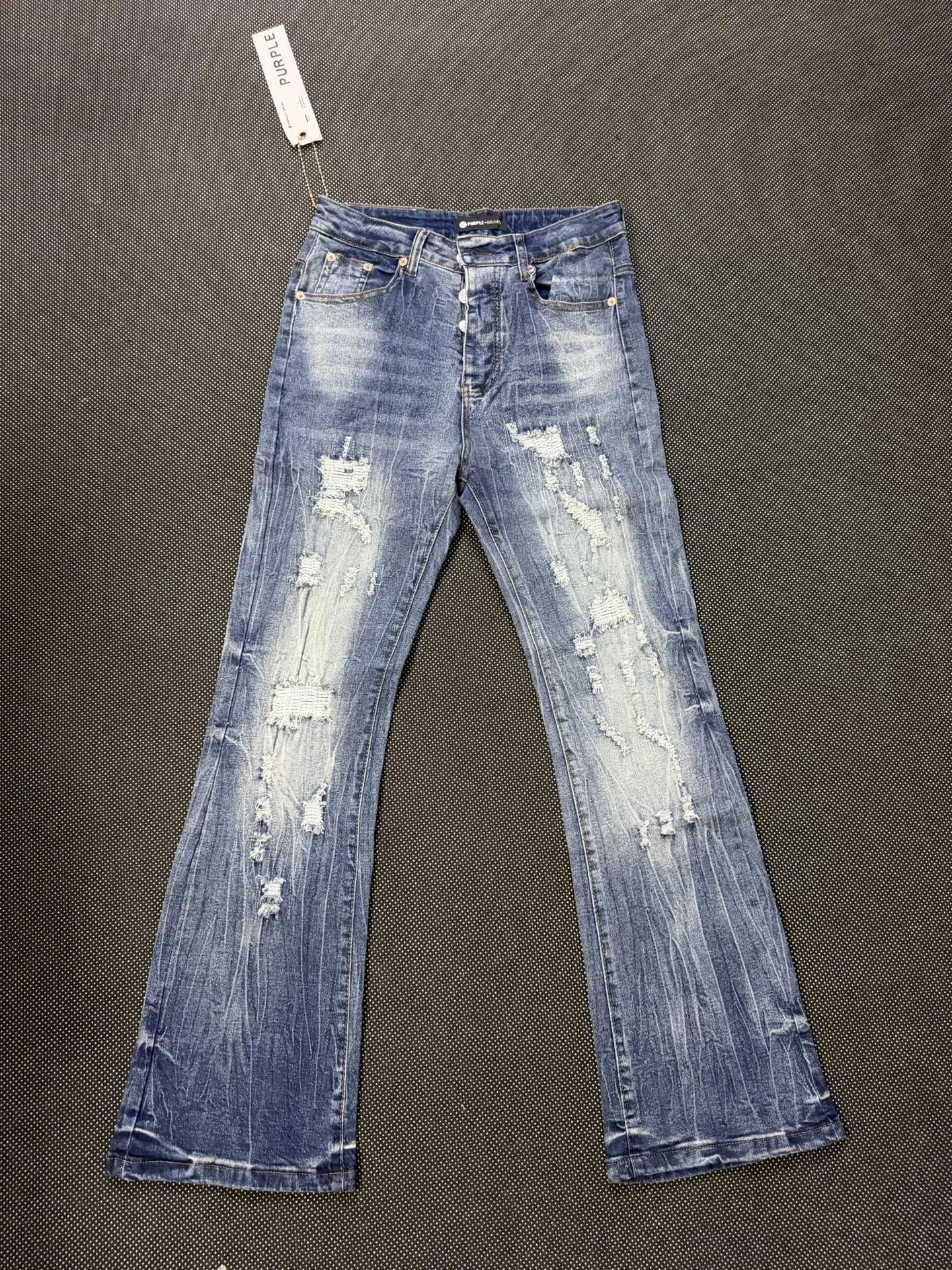 Distressed Flare-Leg Jeans D15323146