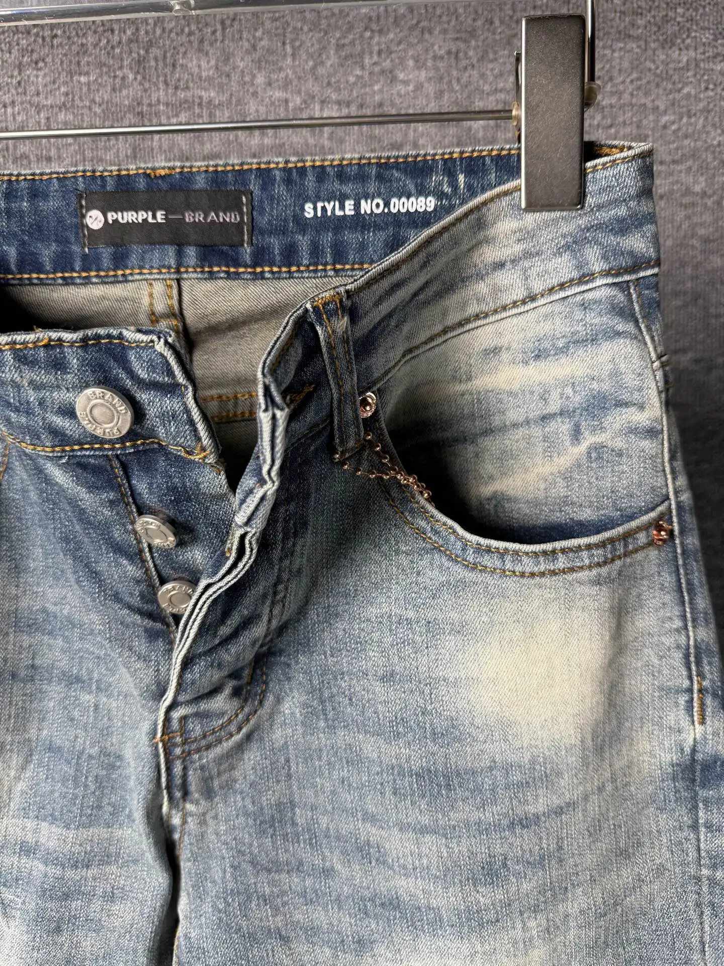 Distressed Slim-Fit Patchwork Jeans D19023141 — view 13
