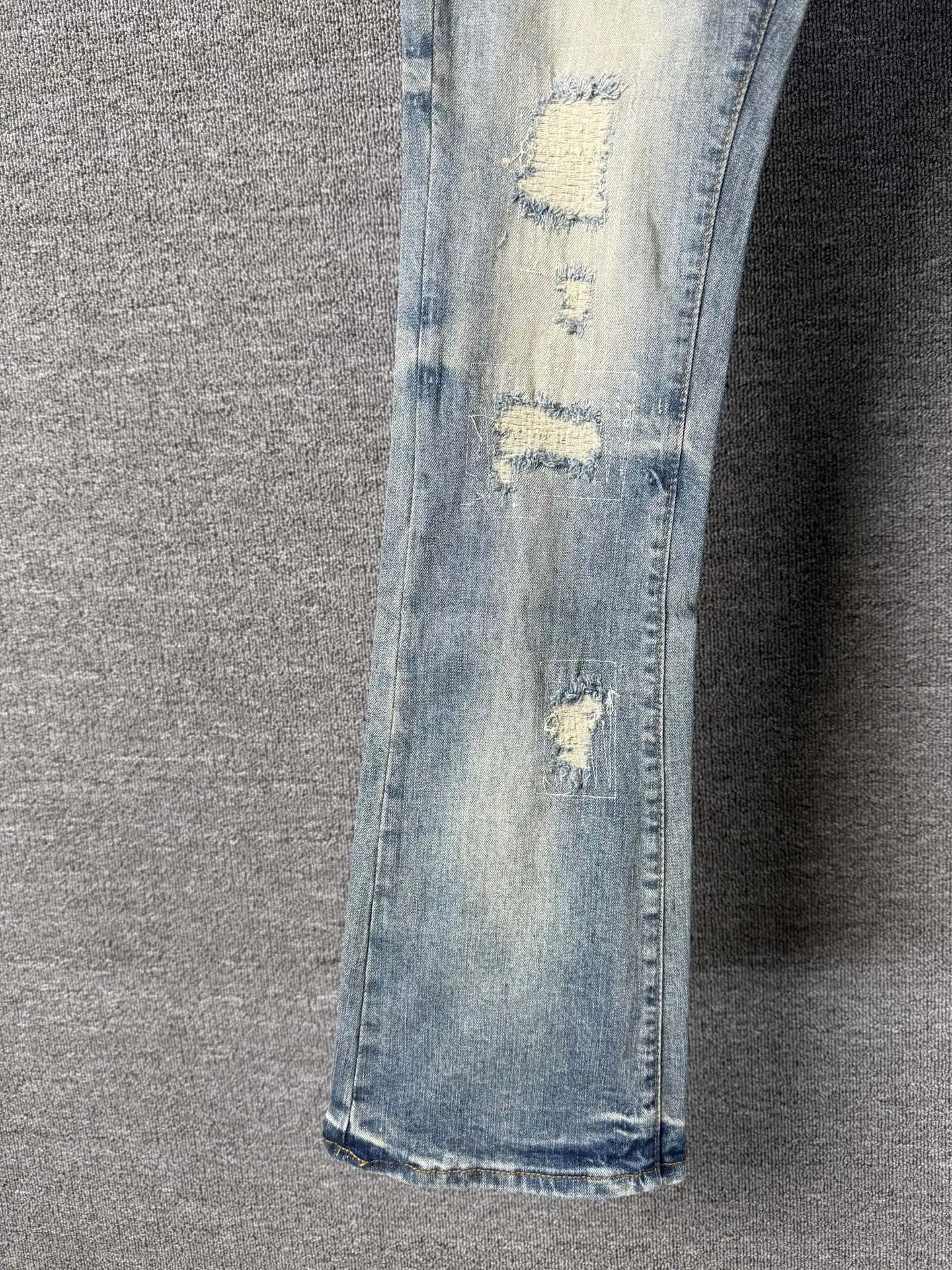Distressed Slim-Fit Patchwork Jeans D19023141 — view 16