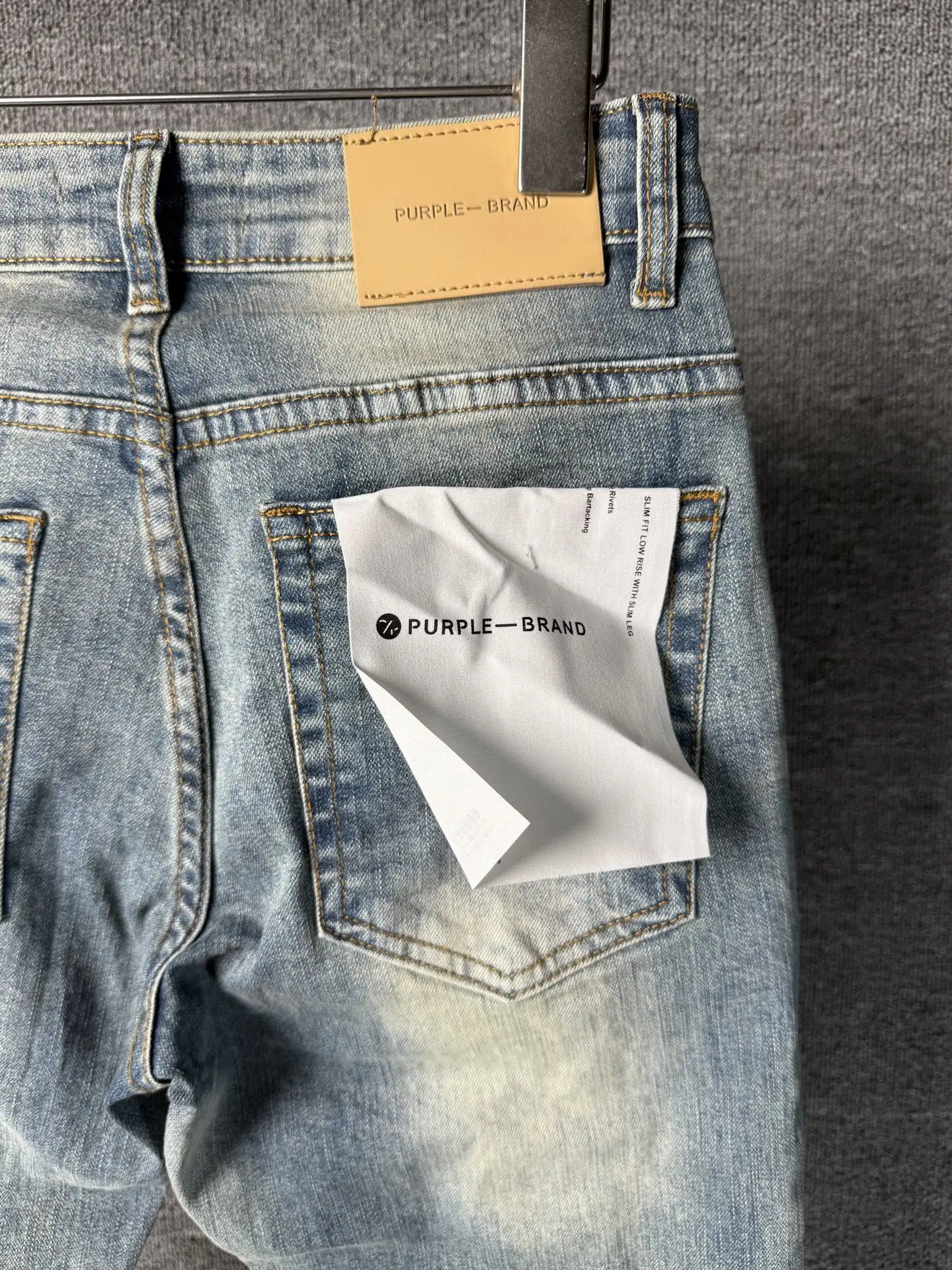 Distressed Slim-Fit Patchwork Jeans D19023141 — view 18