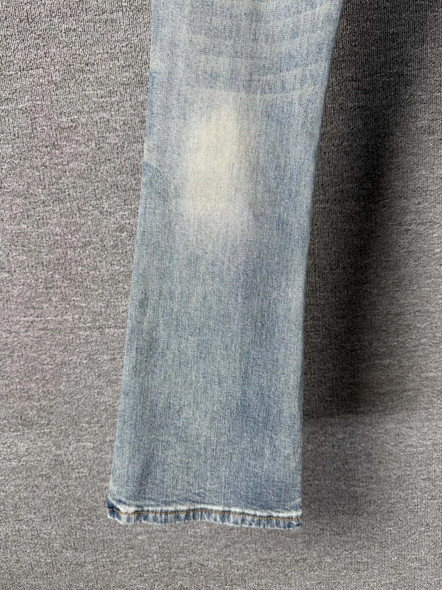 Distressed Slim-Fit Patchwork Jeans D19023141 — view 20