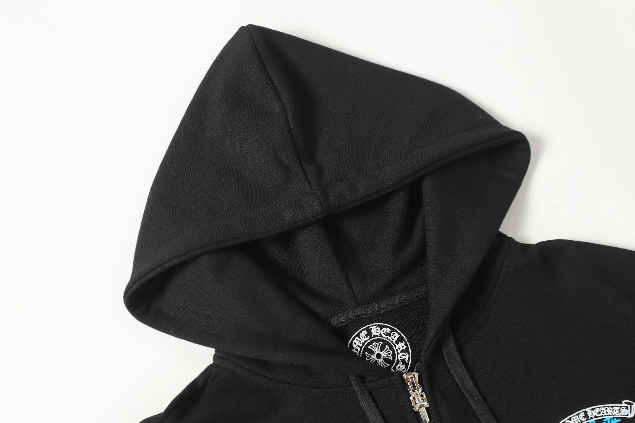 Logo-Print Zip-Up Hoodie D15013908 — view 3