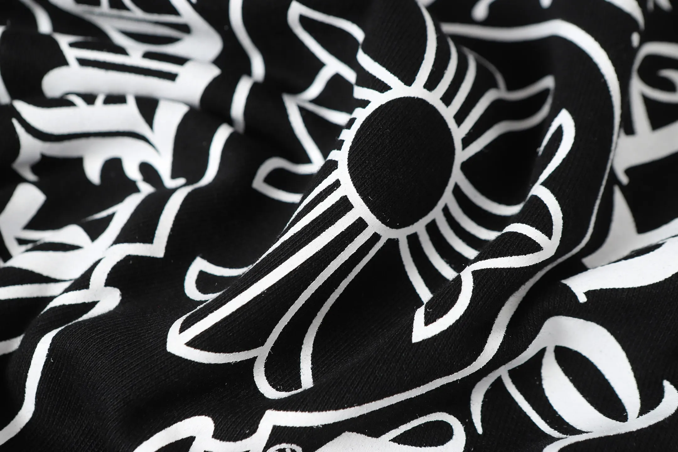 Logo-Print Zip-Up Hoodie D15013908 — view 15