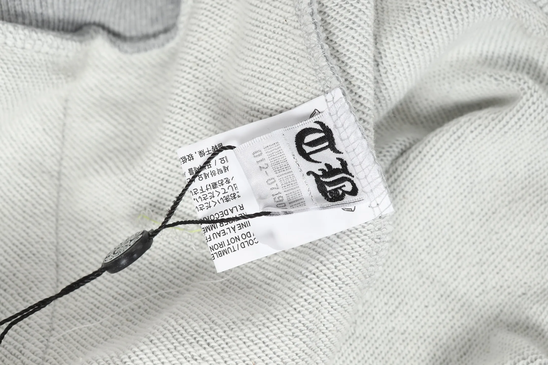 Cross Patch Zip-Up Hoodie D15013987 — view 10