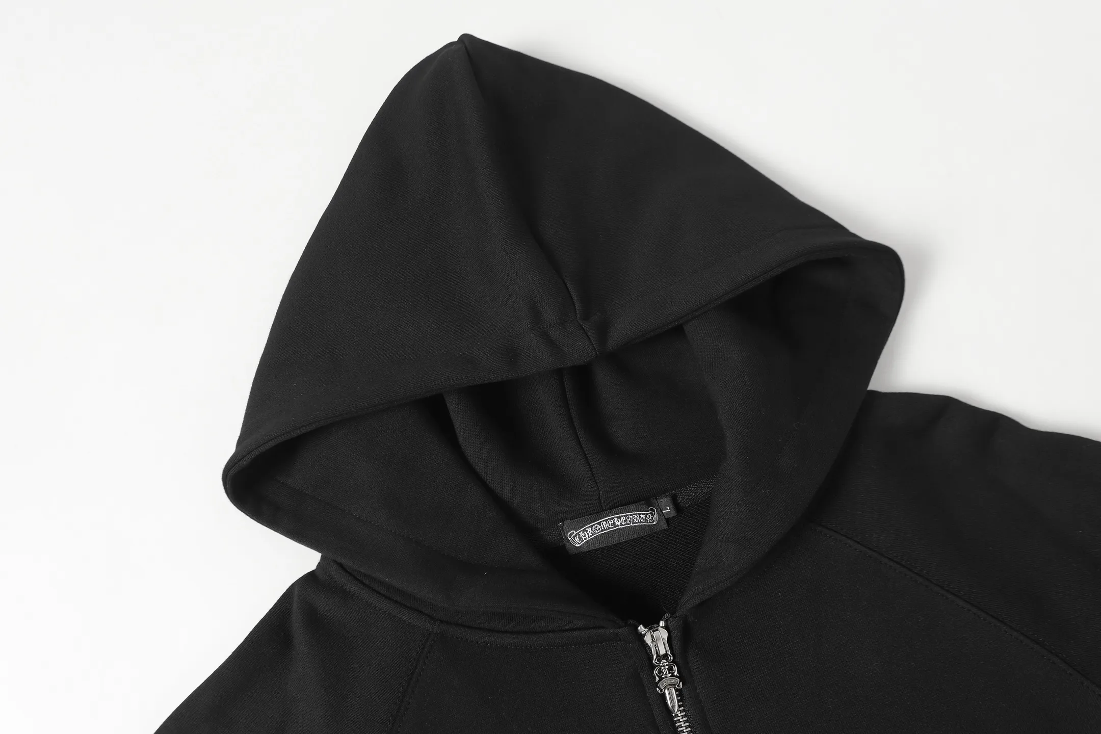 Cross Patch Zip-Up Hoodie D15013986 — view 4