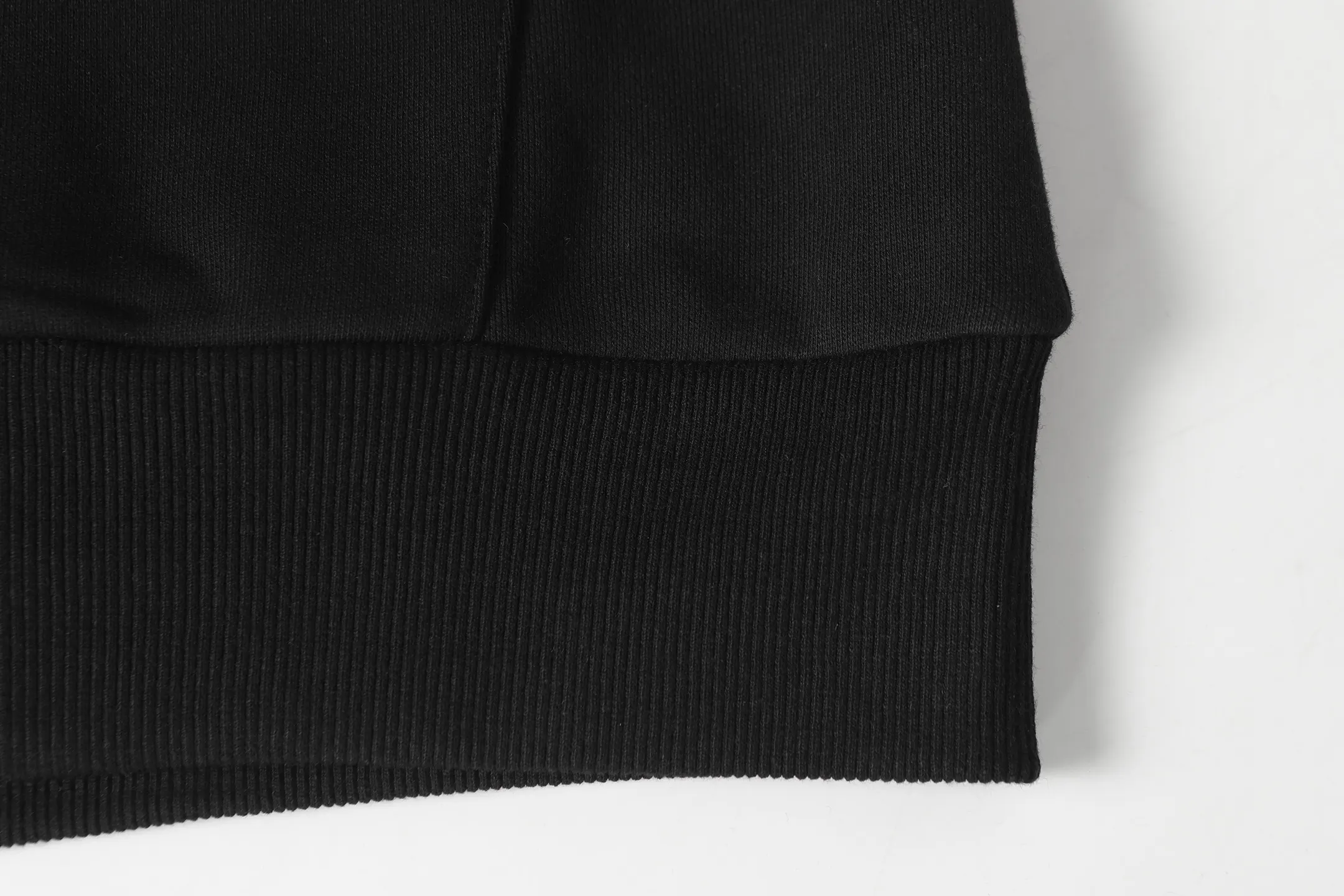 Cross Patch Zip-Up Hoodie D15013986 — view 9