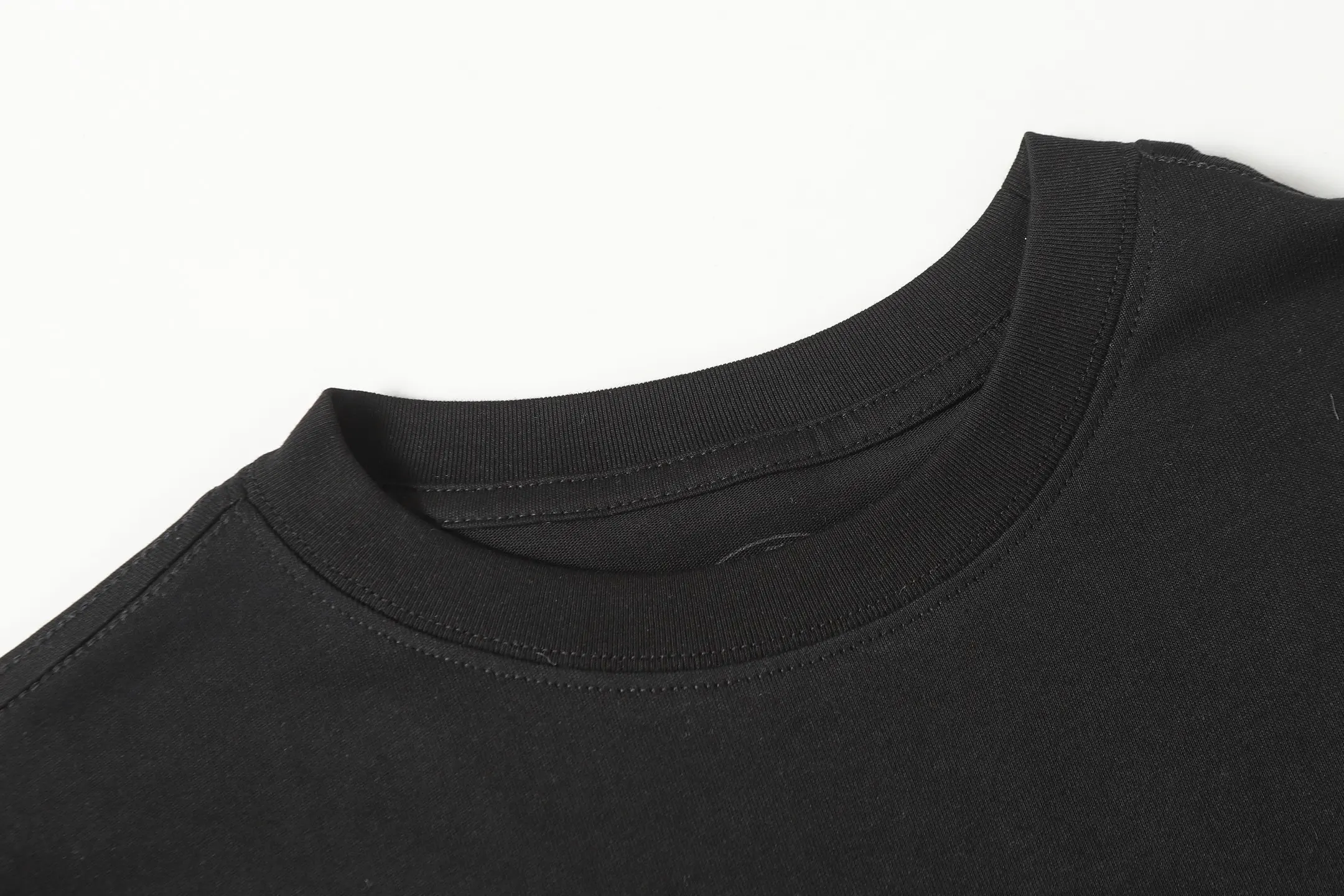Logo Print Long-Sleeve Cotton T-Shirt D10013905 — view 3