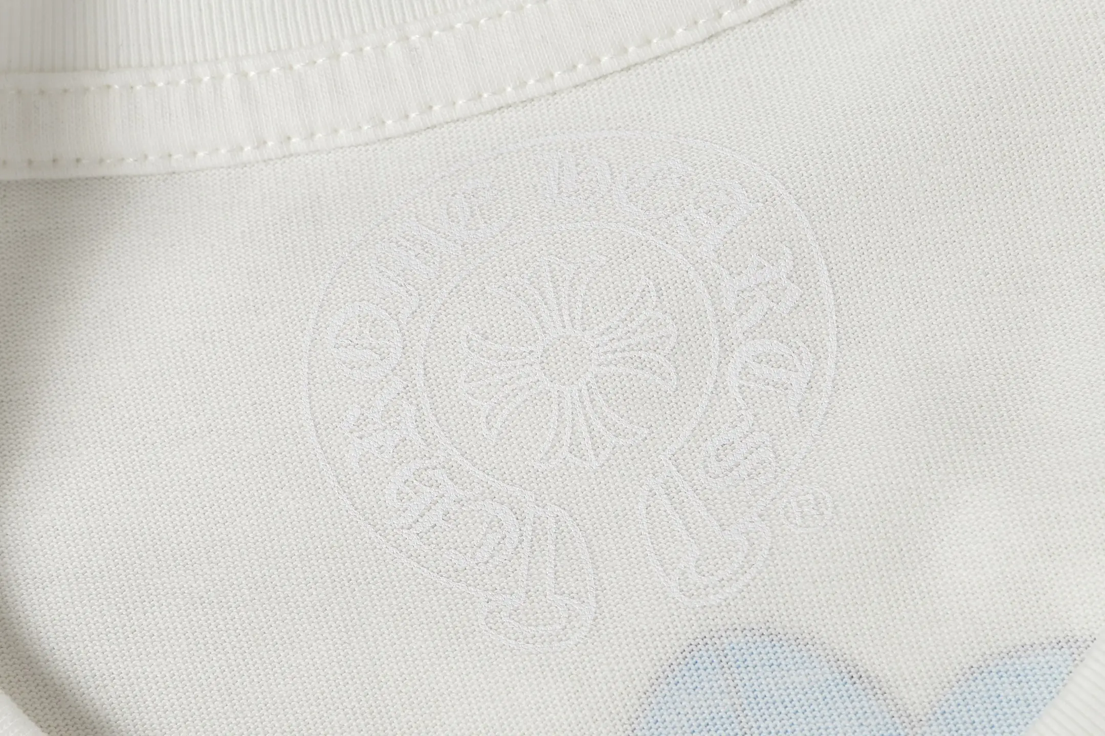 Logo-Print Cotton Long-Sleeve T-Shirt D10013906 — view 4