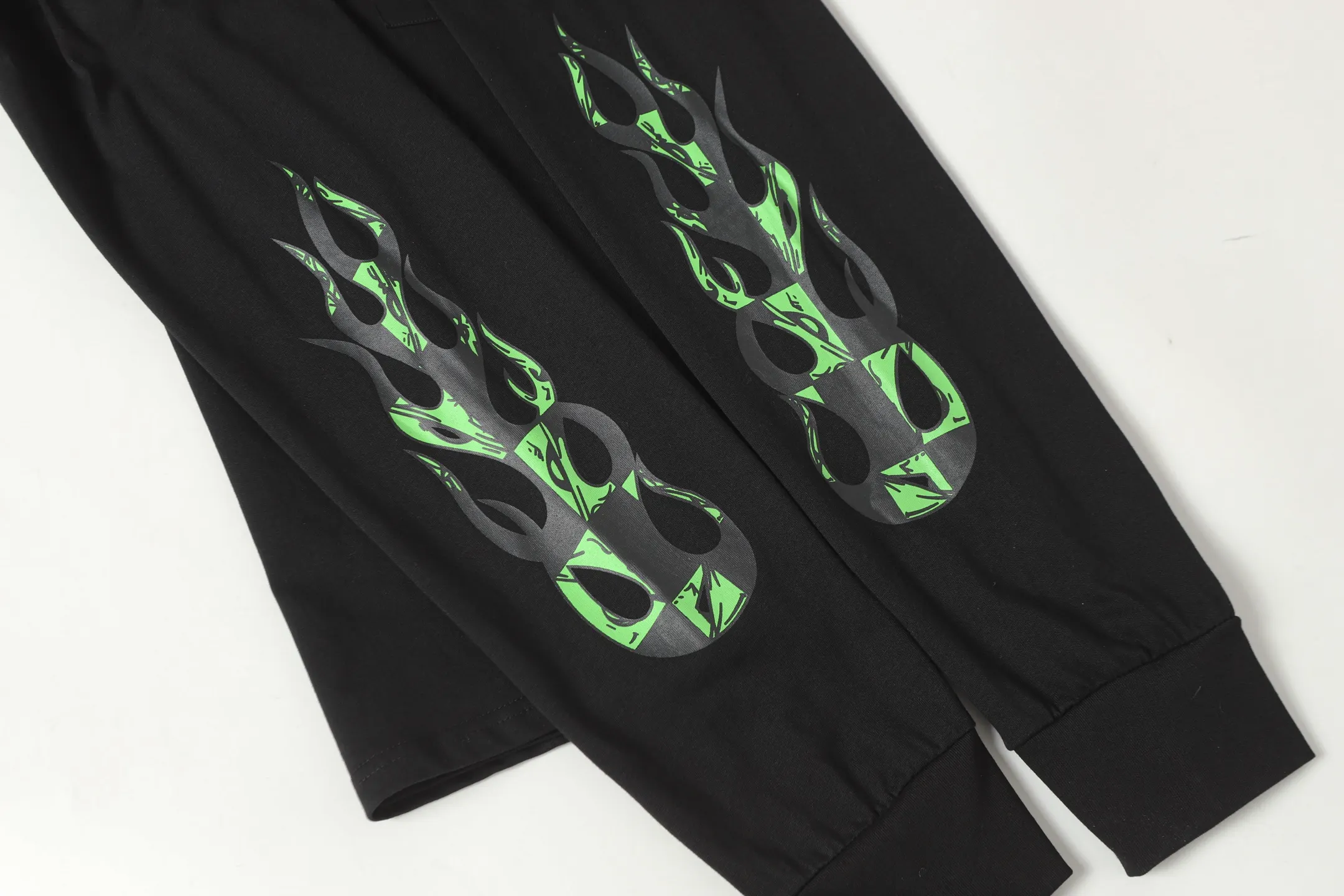 Sex Records Graffiti Print Long-Sleeve T-Shirt D10013900 — view 8