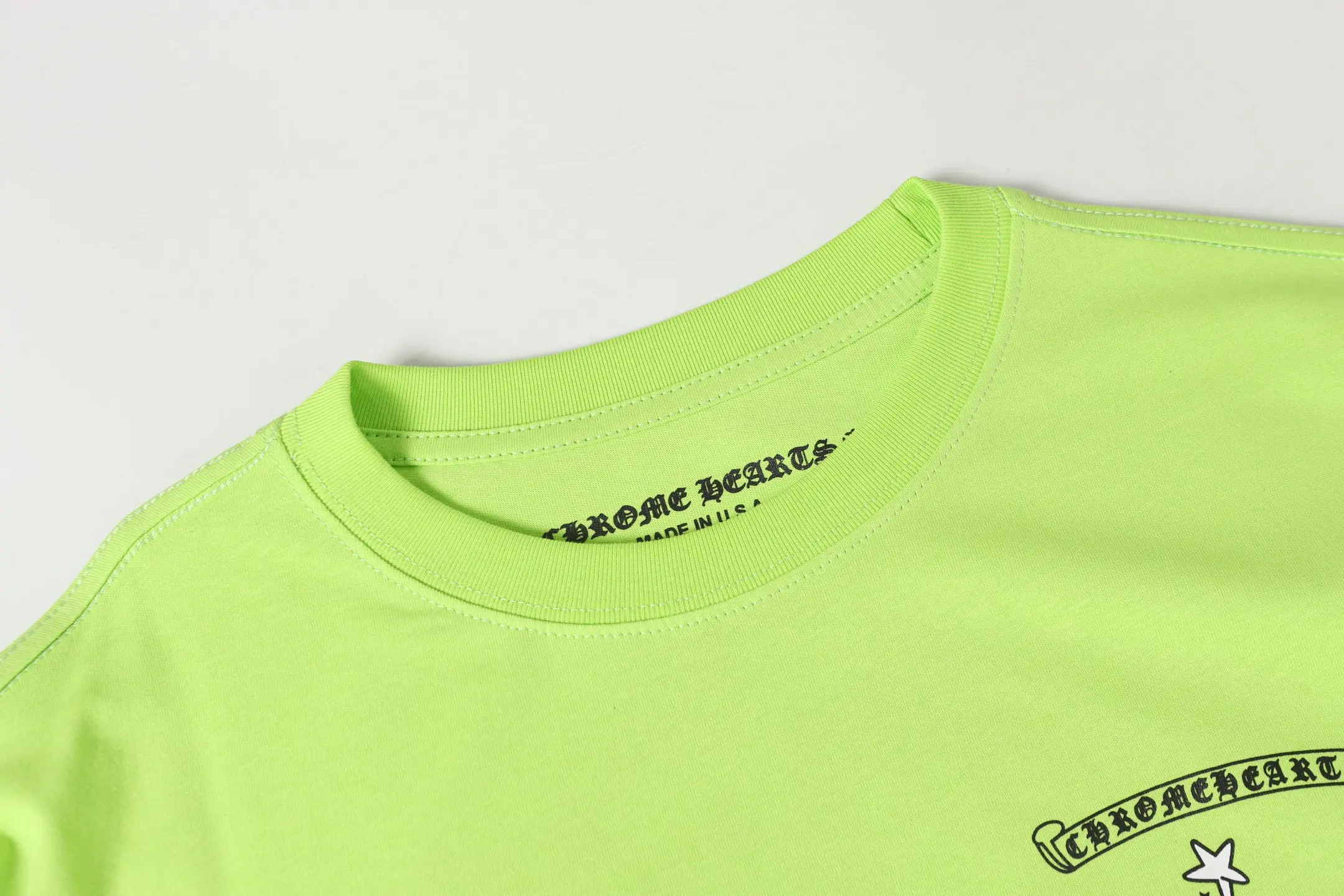 Graffiti Print Long-Sleeve T-Shirt D10013880 — view 4