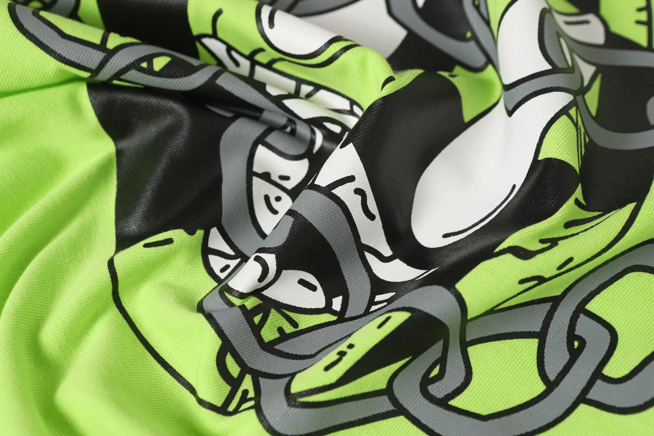 Graffiti Print Long-Sleeve T-Shirt D10013880 — view 12