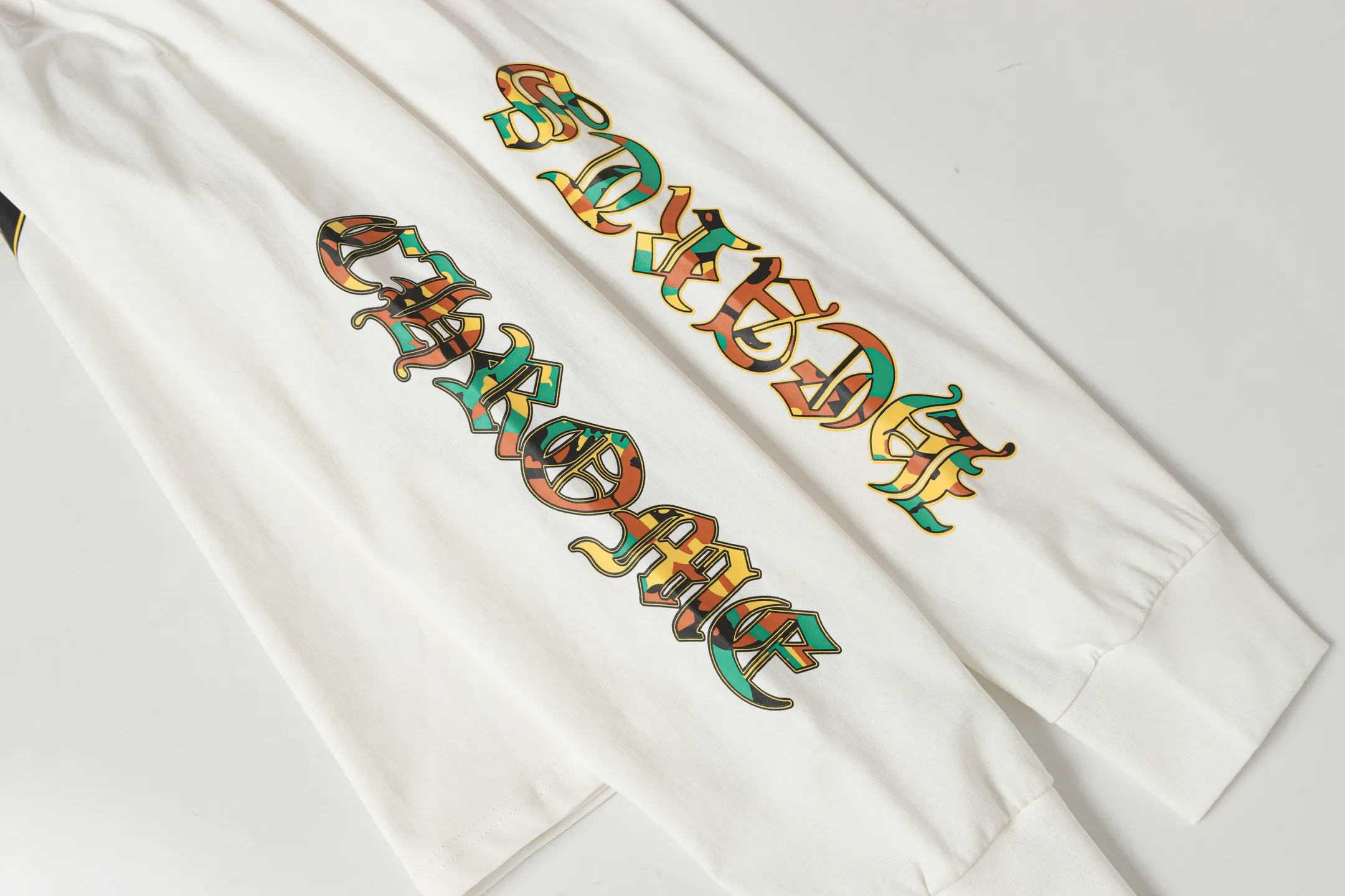 Logo-Print Cotton-Jersey Long-Sleeve T-Shirt D10013895 — view 9
