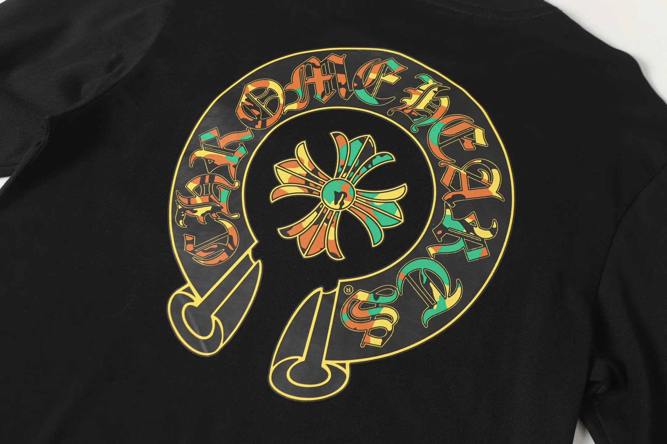 Logo Print Long-Sleeve T-Shirt D10013894 — view 9