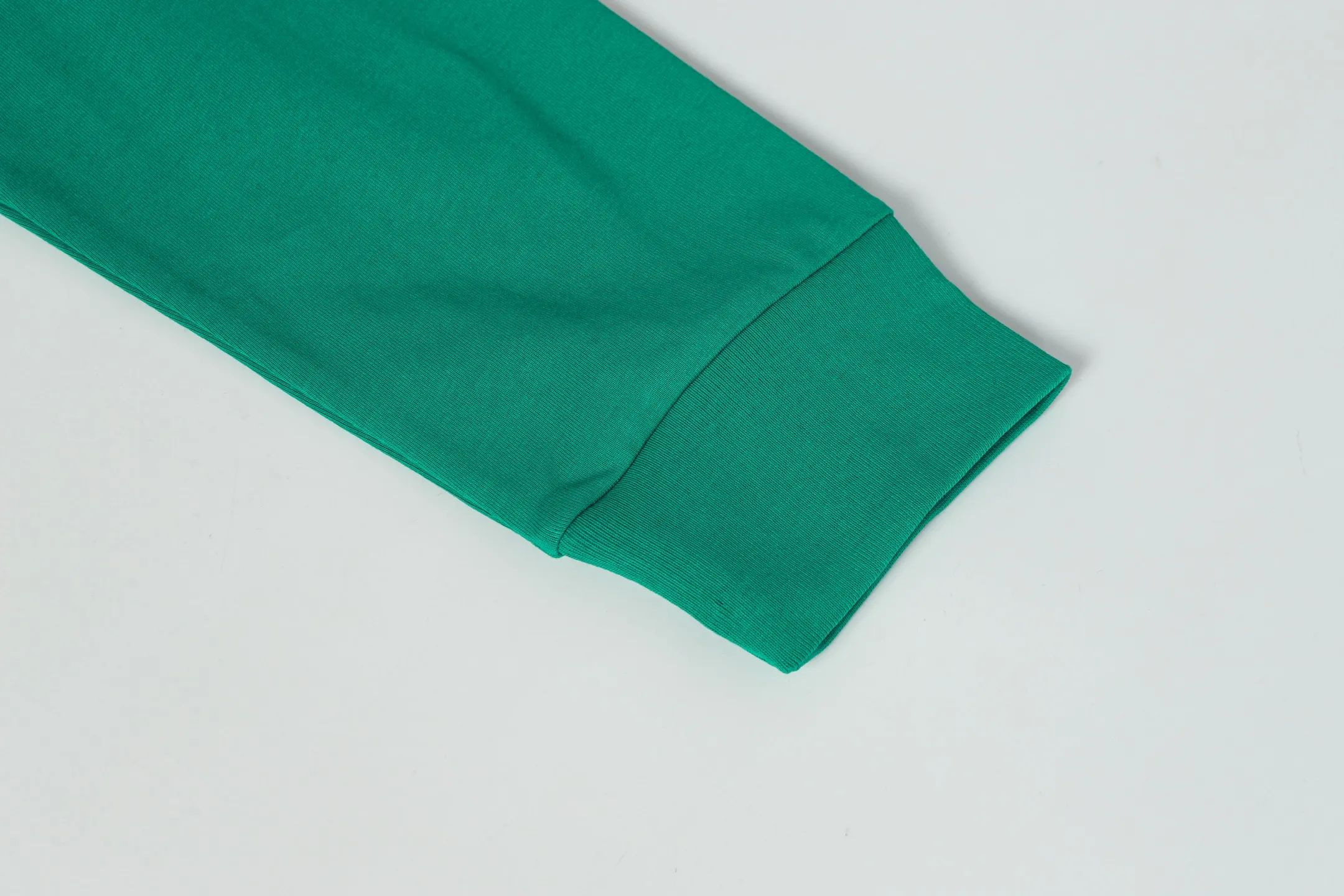 Logo Print Long-Sleeve Pocket T-Shirt D10013893 — view 10